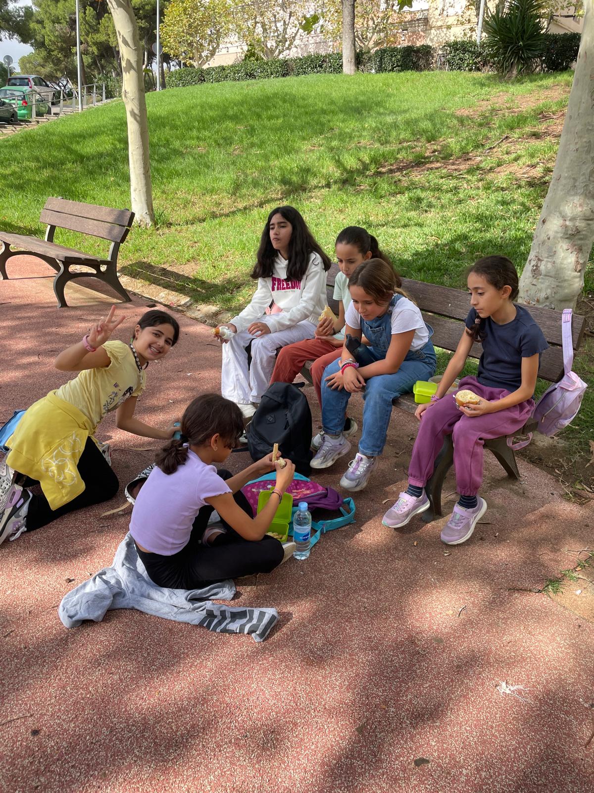 WhatsApp Image 2024-10-18 at 18.00.02 (1)