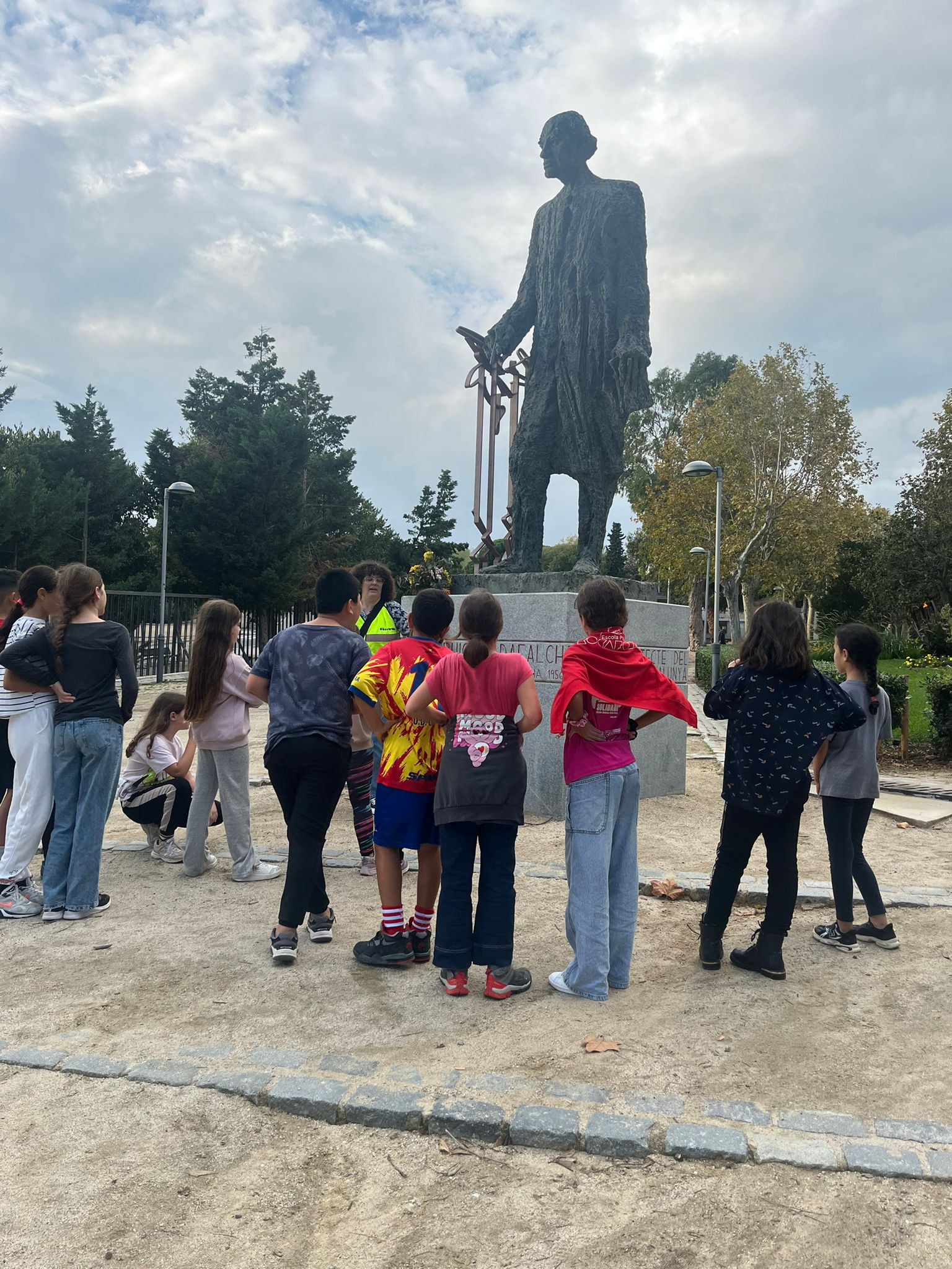 WhatsApp Image 2024-11-06 at 21.56.18 (1)