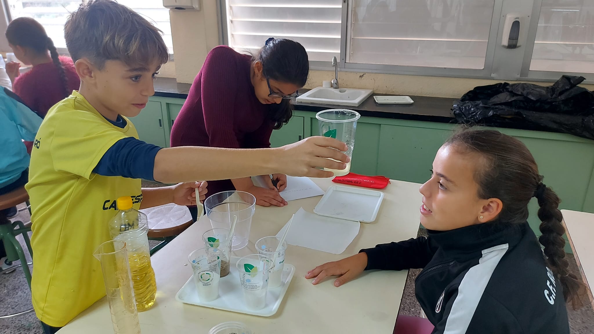 WhatsApp Image 2024-12-05 at 16.06.36 (2)