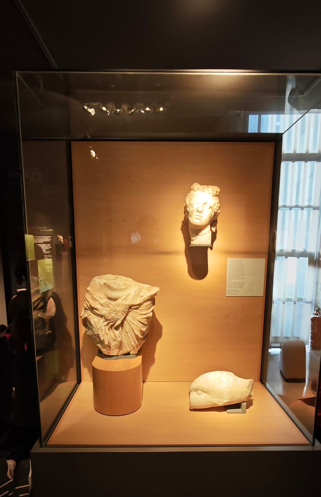 WhatsApp Image 2024-12-06 at 10.30.22