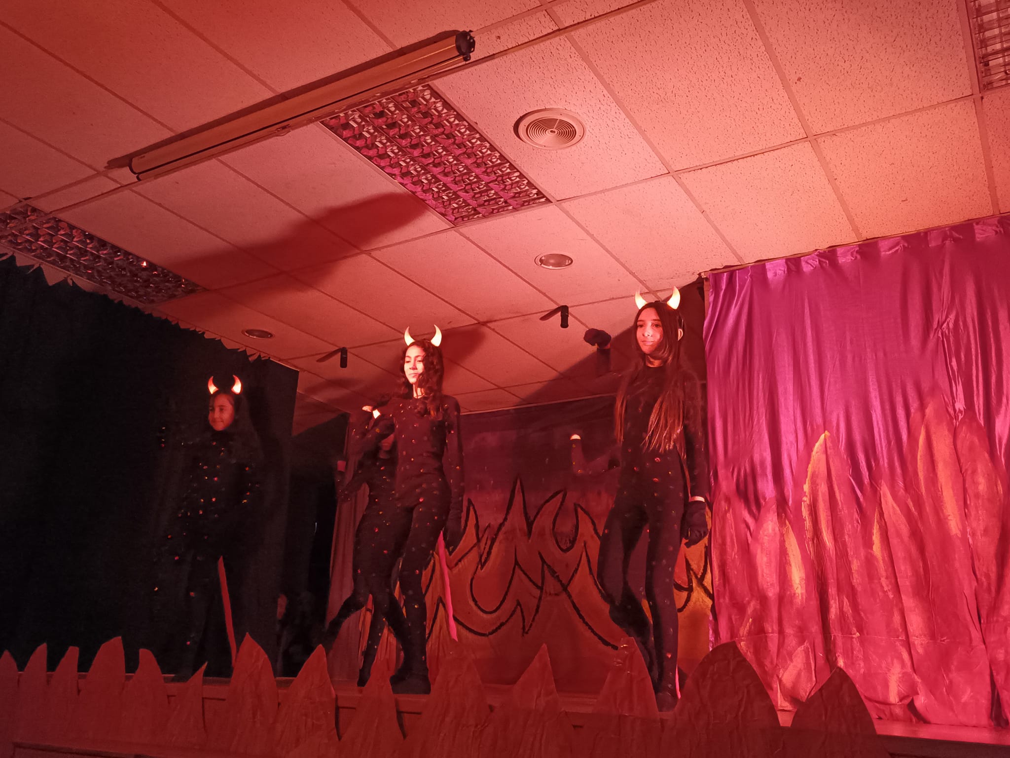 WhatsApp Image 2024-12-14 at 08.02.30 (1)