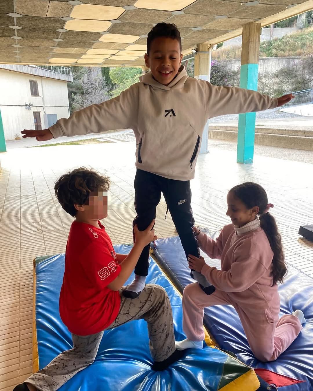 WhatsApp Image 2025-02-01 at 14.01.13 (2)