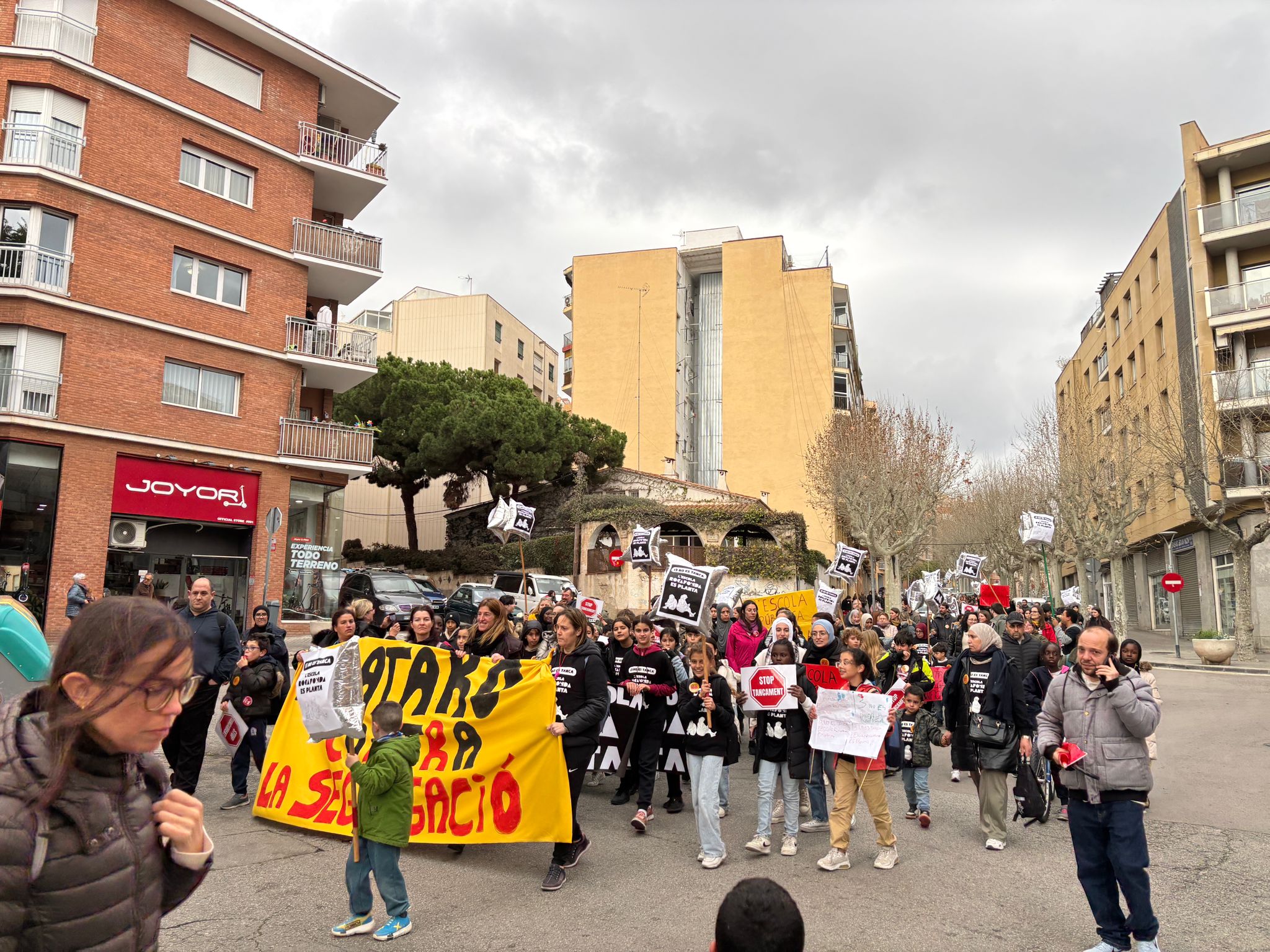 WhatsApp Image 2025-03-06 at 20.08.36