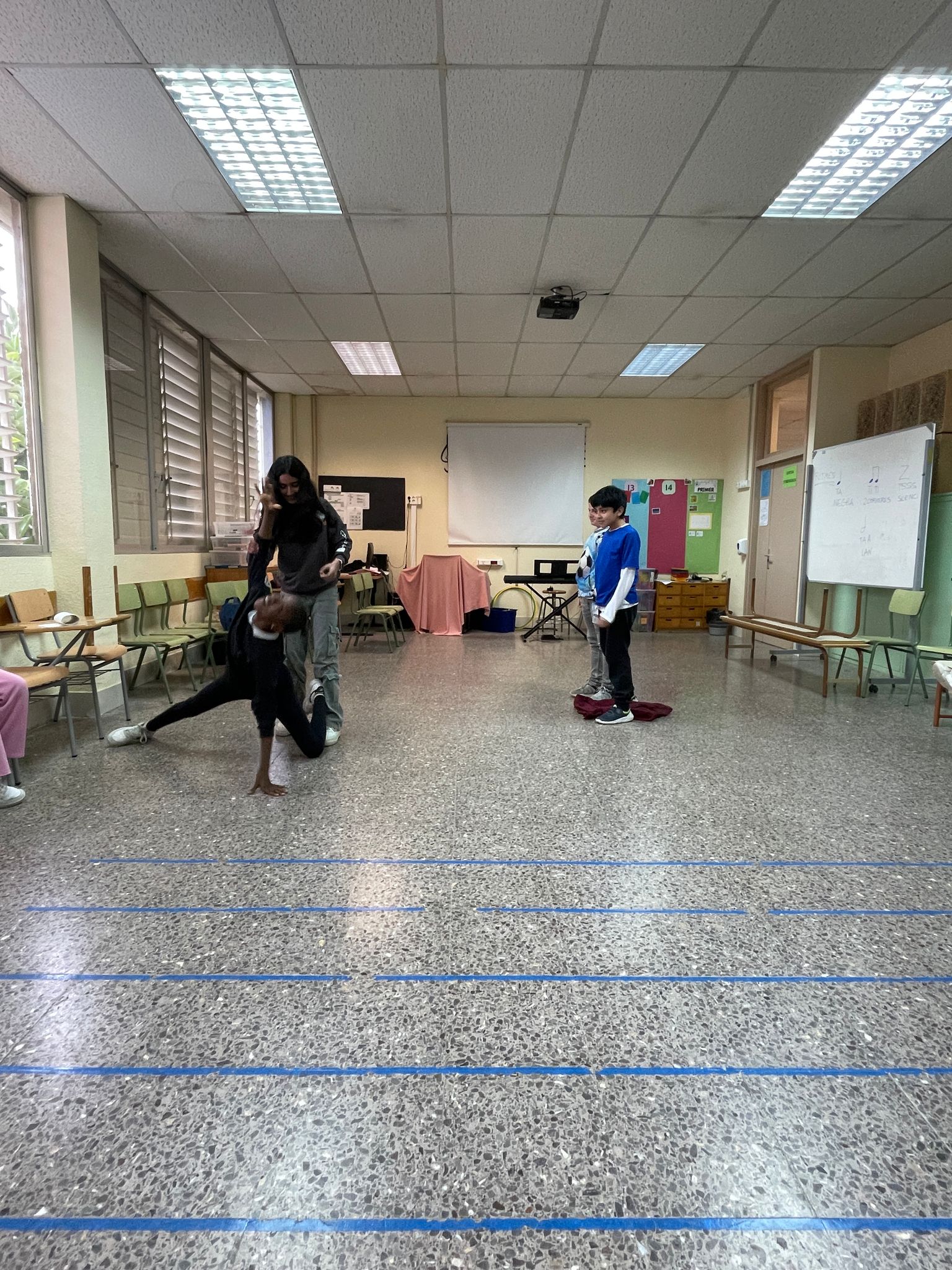 WhatsApp Image 2025-03-08 at 11.07.21 (2)