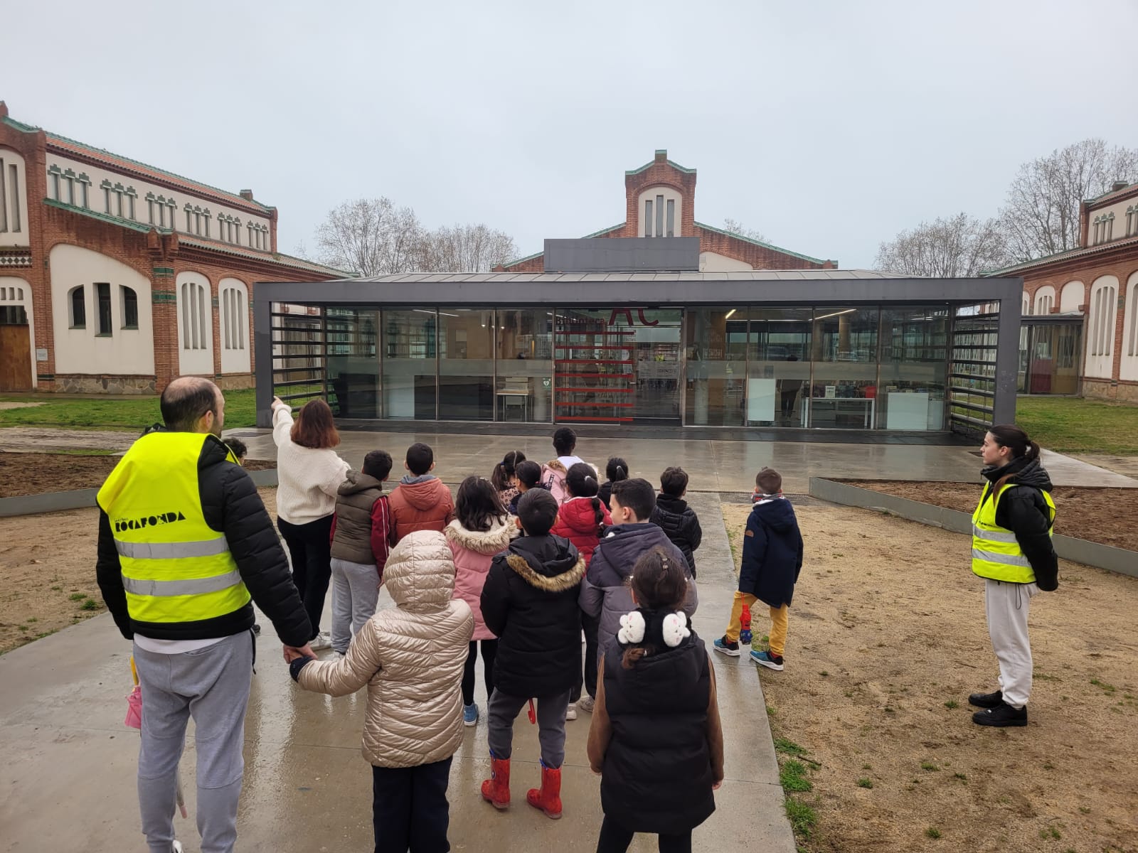 WhatsApp Image 2025-03-21 at 13.04.01 (4)