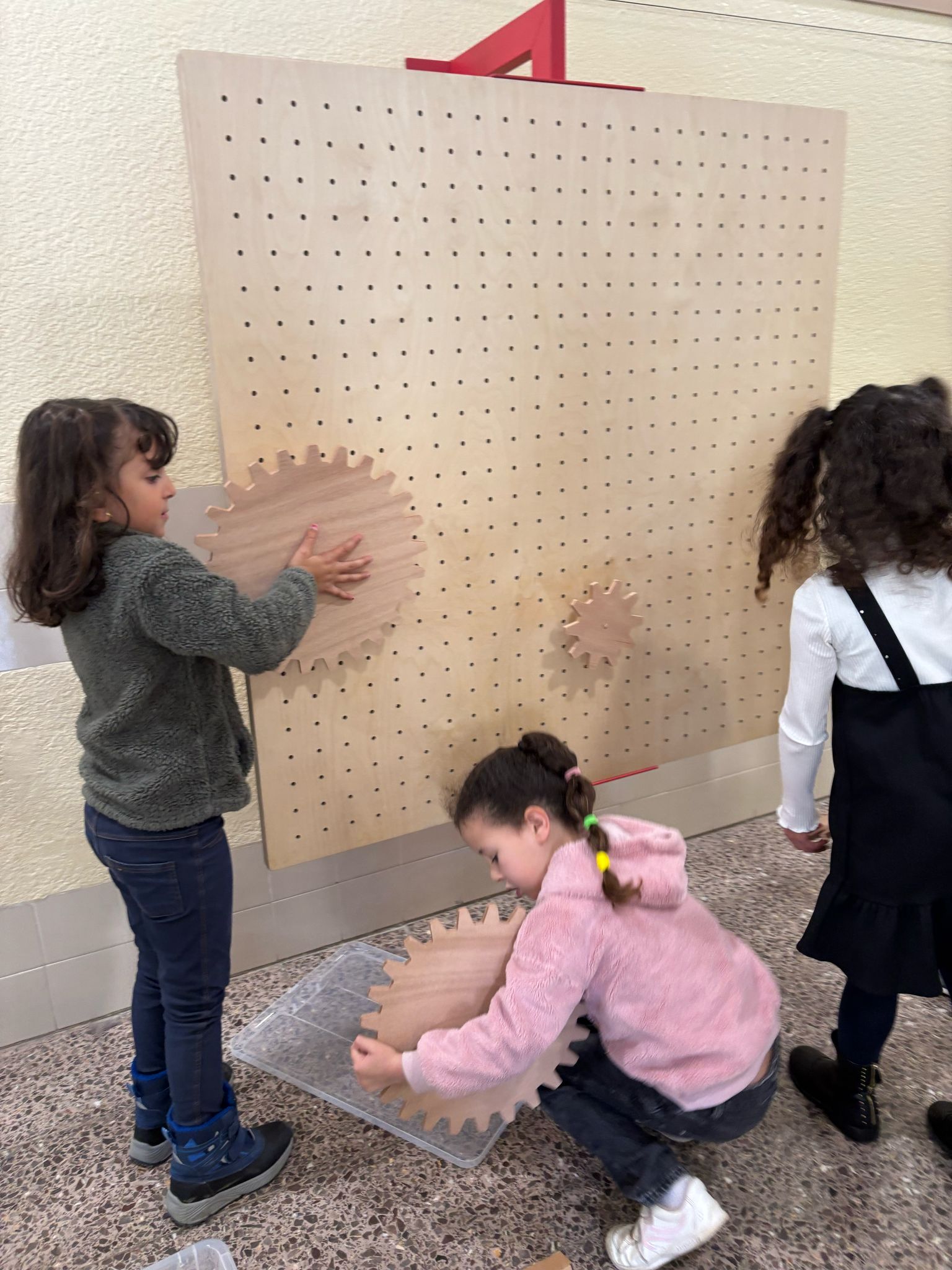 WhatsApp Image 2025-03-21 at 13.59.22 (2)