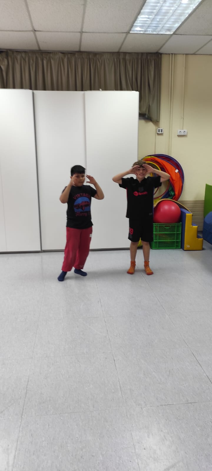 WhatsApp Image 2025-05-20 at 08.42.13 (2)