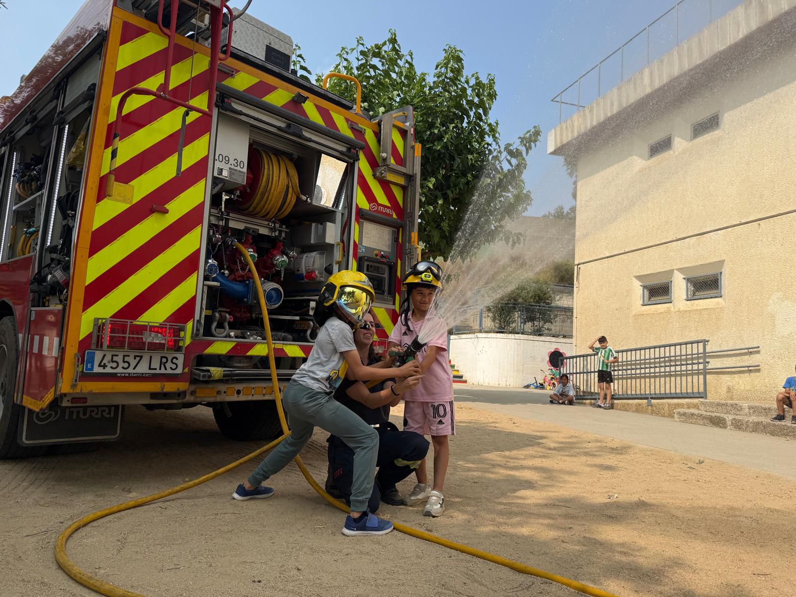 WhatsApp Image 2025-06-04 at 16.10.12