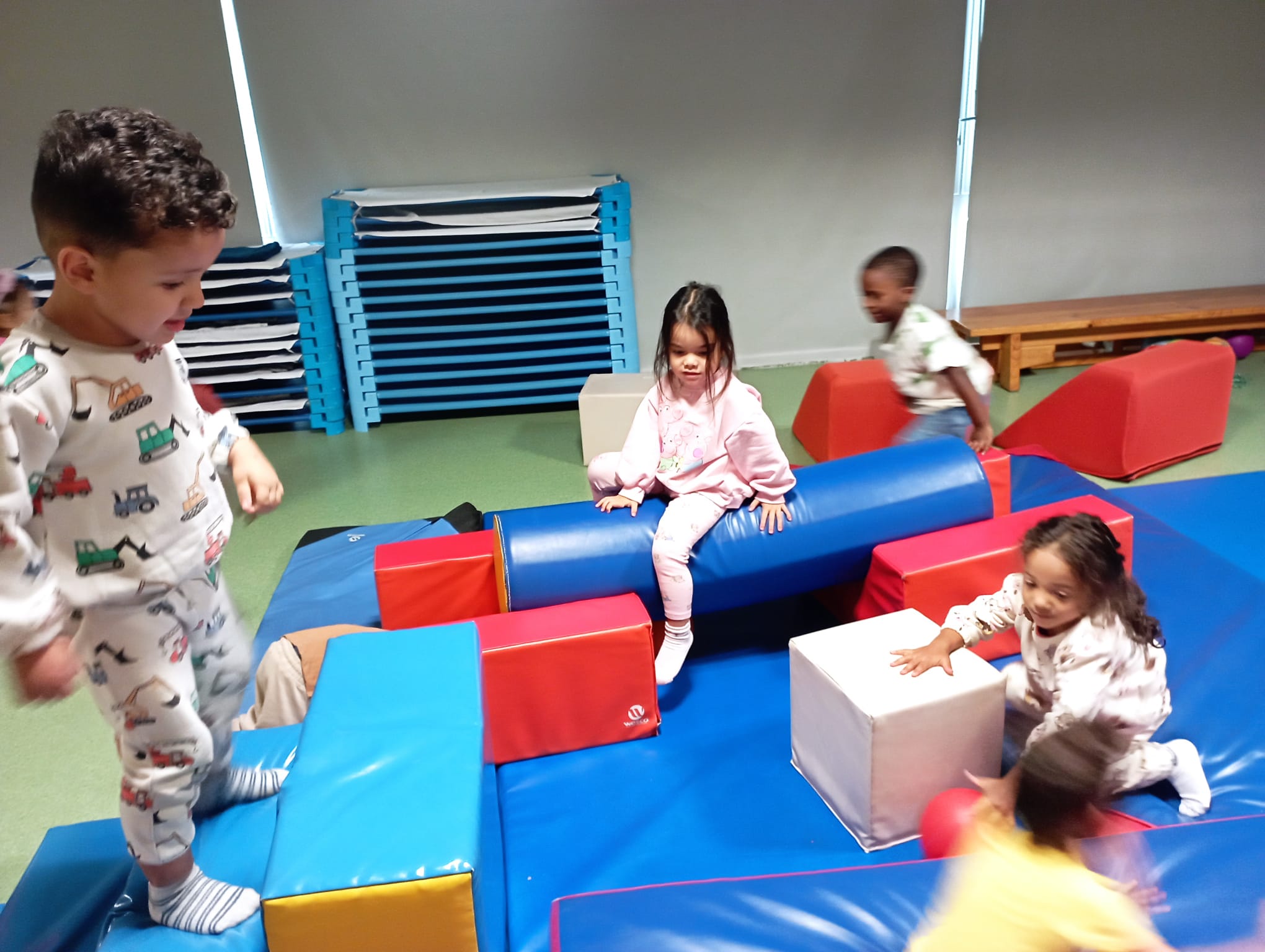 WhatsApp Image 2025-10-14 at 08.33.15 (2)