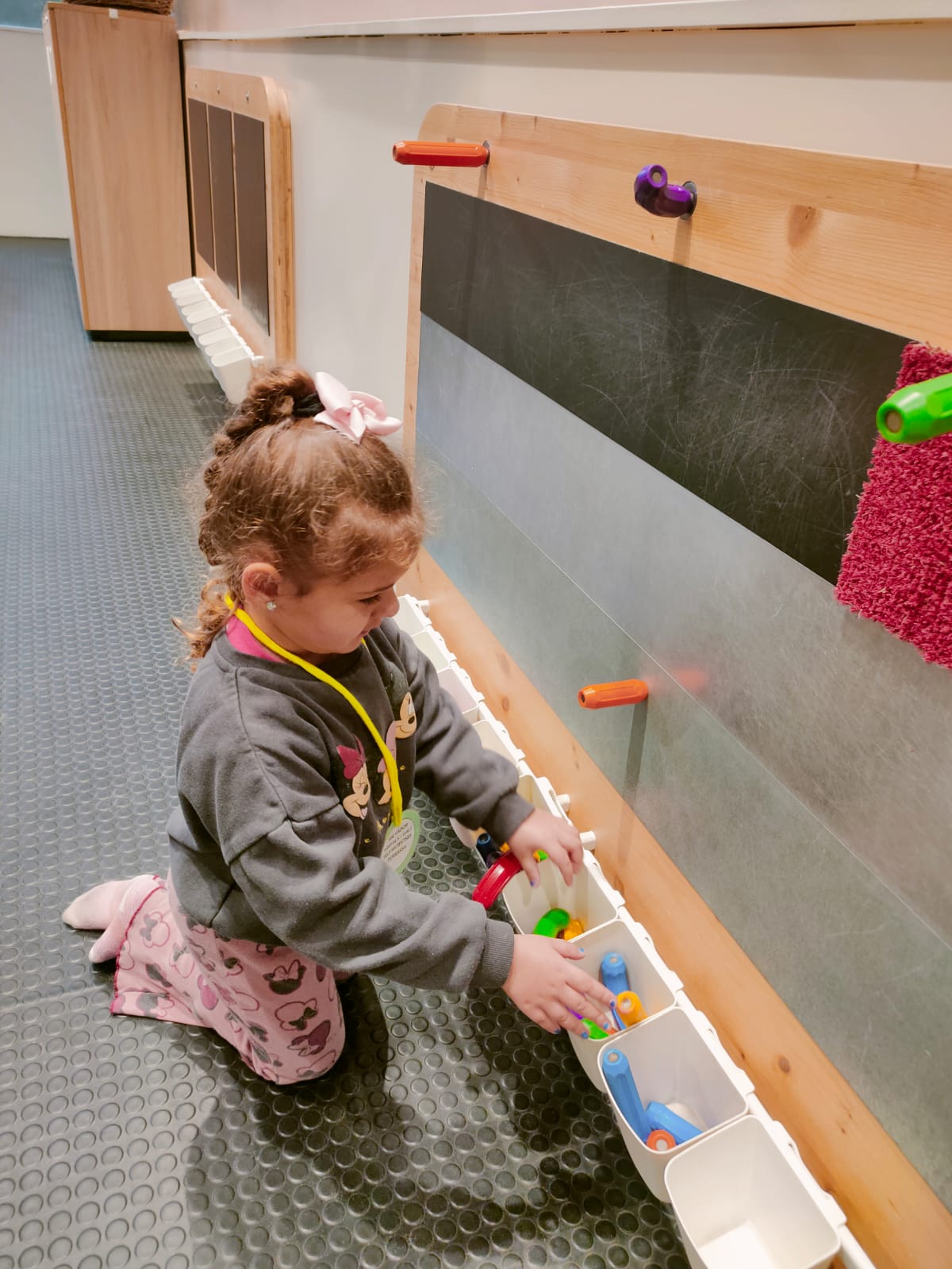 2ac1ba18-f5f1-4978-bc39-eb22c7640fa1