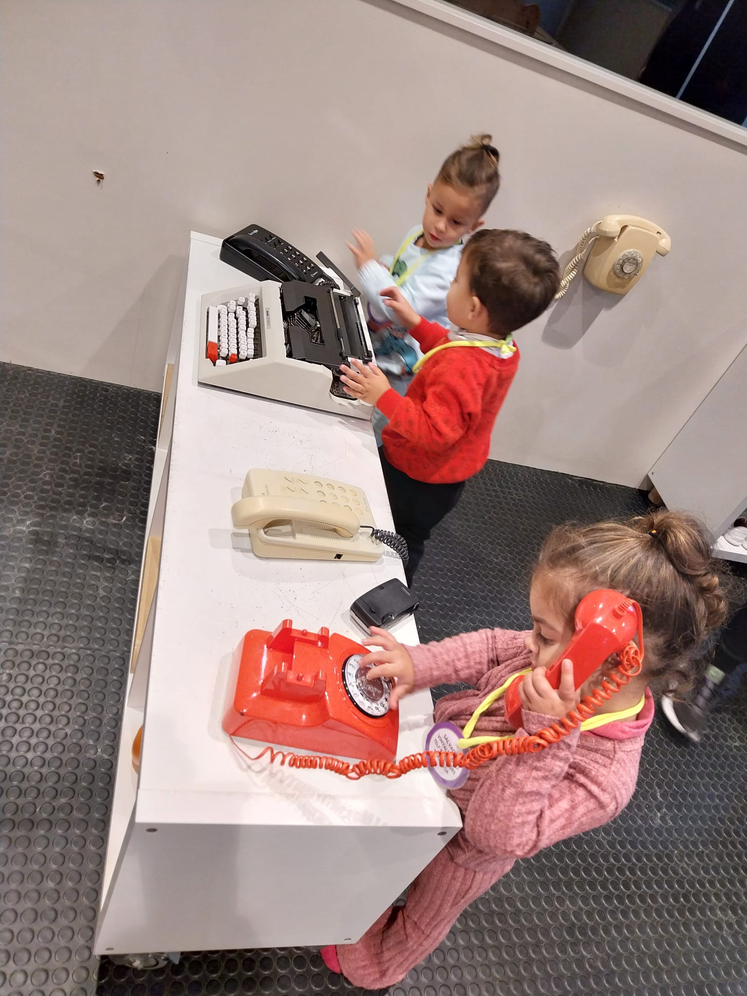 46beee33-1a4f-4b89-a0a4-f2a3a976a62a