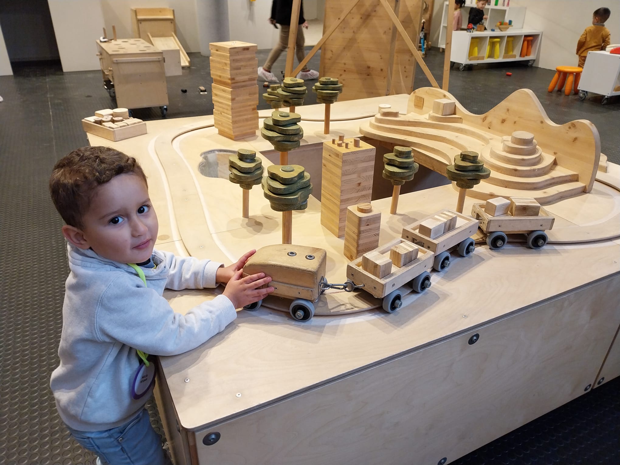 d9f389c9-32b3-4d42-9a49-cb796fa809d3