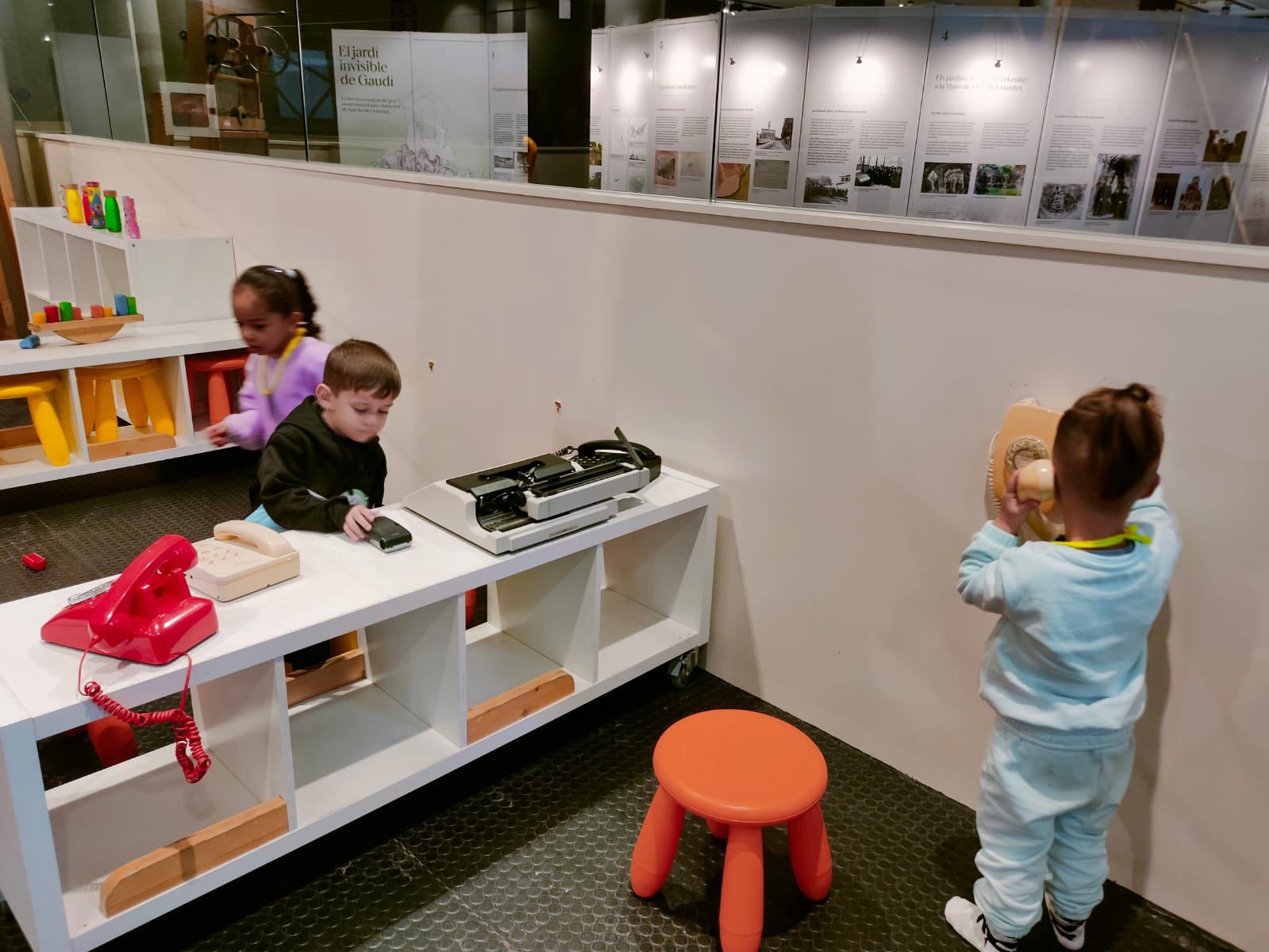 f5ac6078-60da-4152-98d1-79aee1b99933