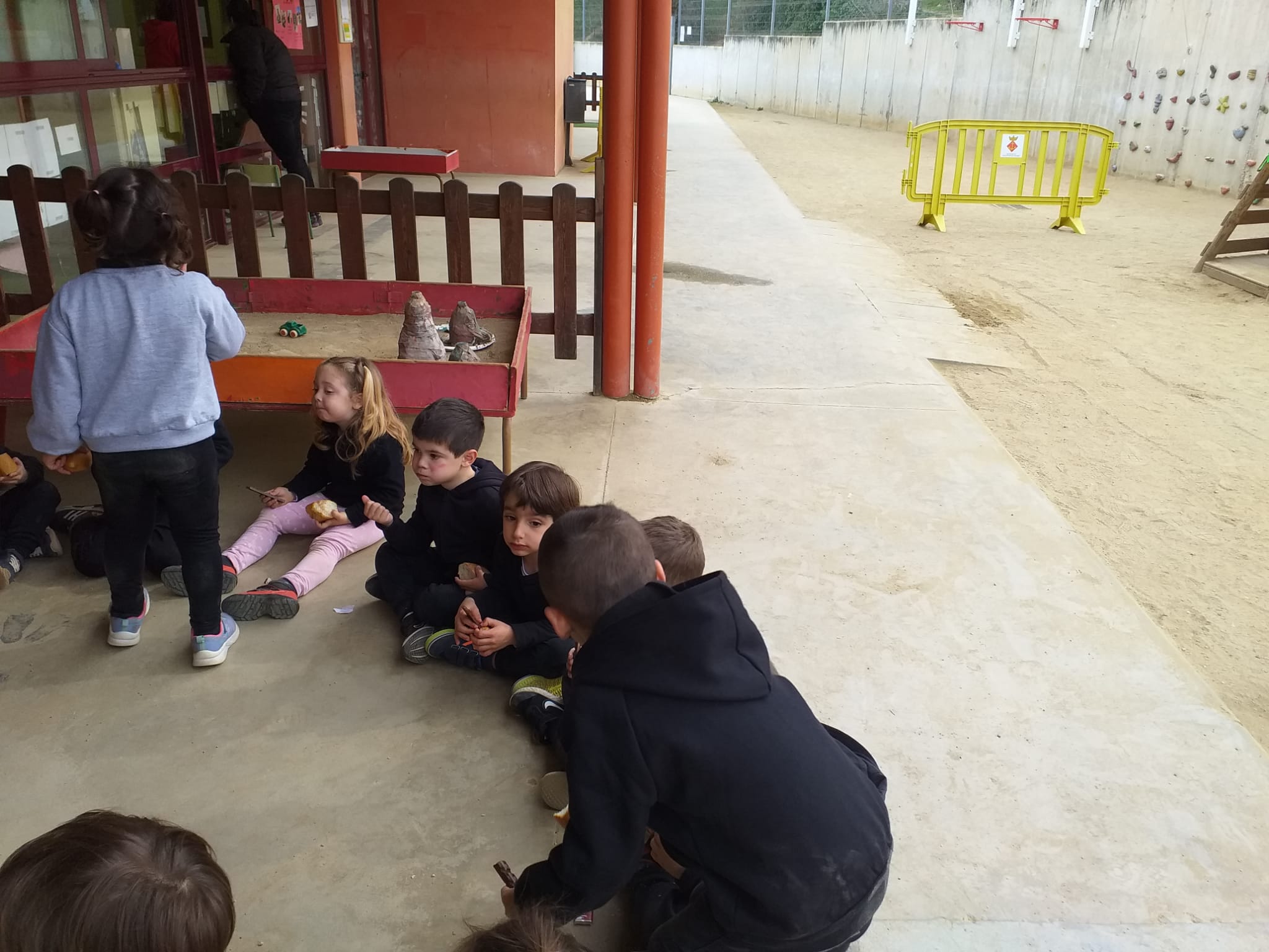 WhatsApp Image 2022-03-04 at 09.40.21