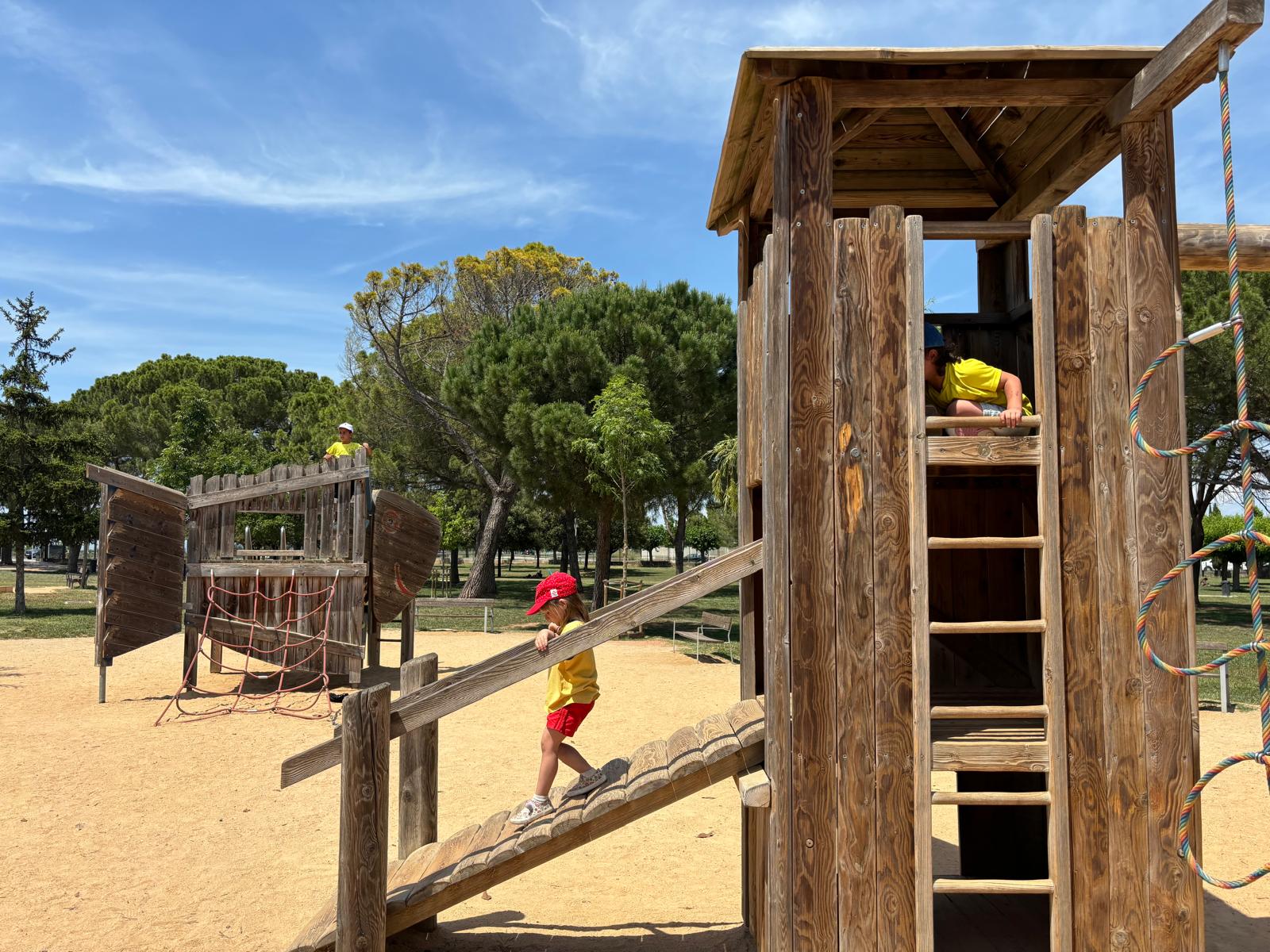 36fe3a8c-5bb9-4f0d-9d8a-52f41e5a66f2