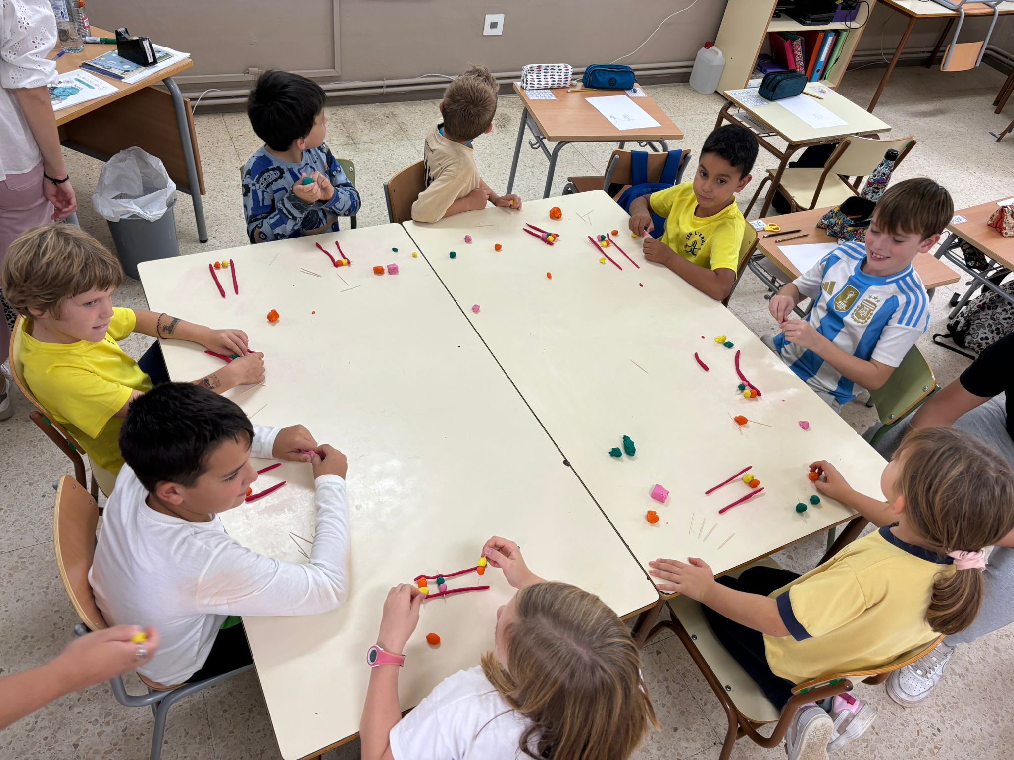 b2d87470-6a38-4103-90e7-d0443b7cf9af