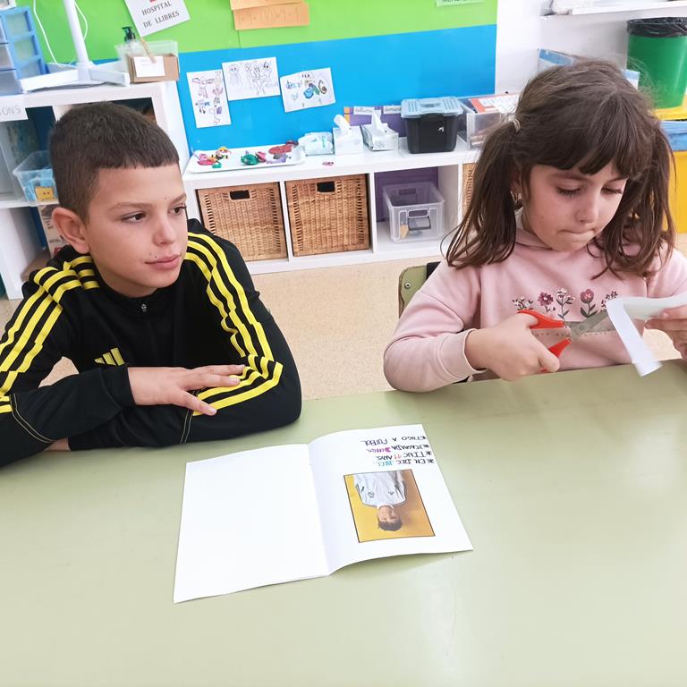 1701440462216 (Copy)