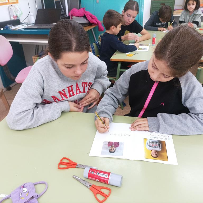 1701440510783 (Copy)