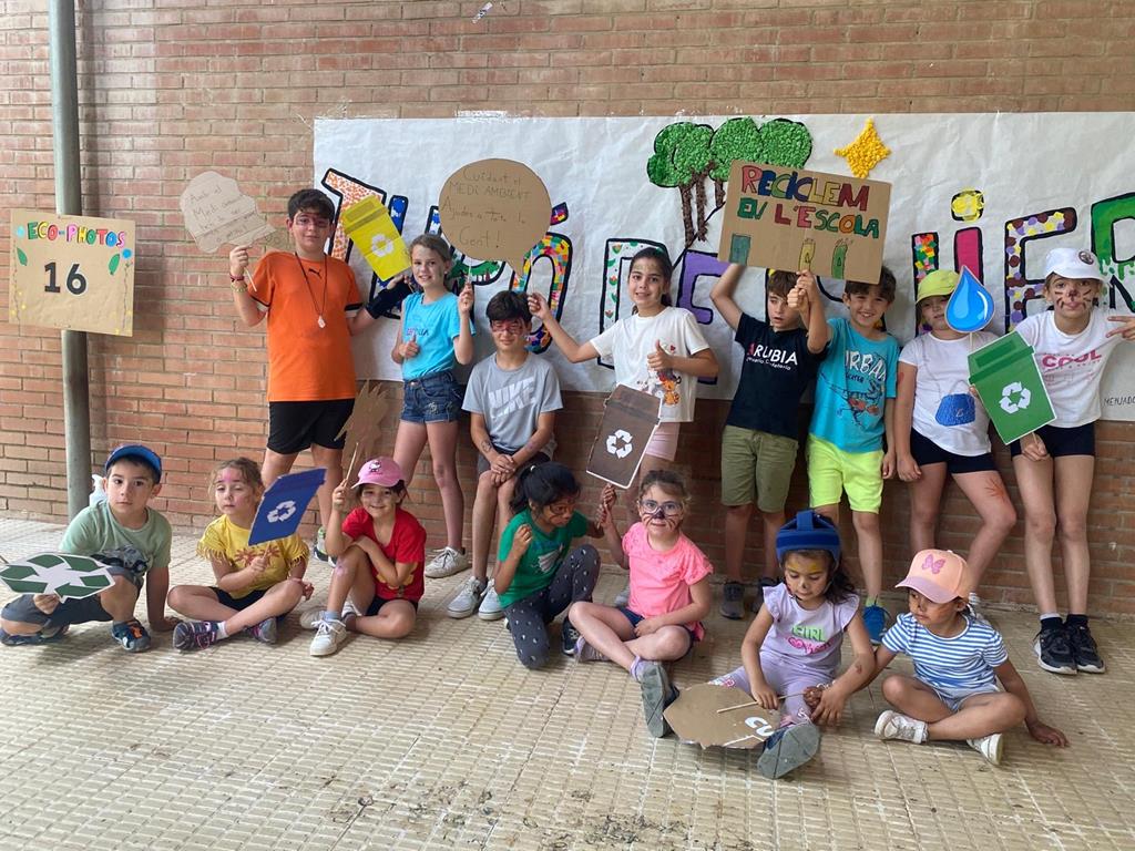 ea925d83-e37e-42de-aeb5-81b2cd079221 (Copy)