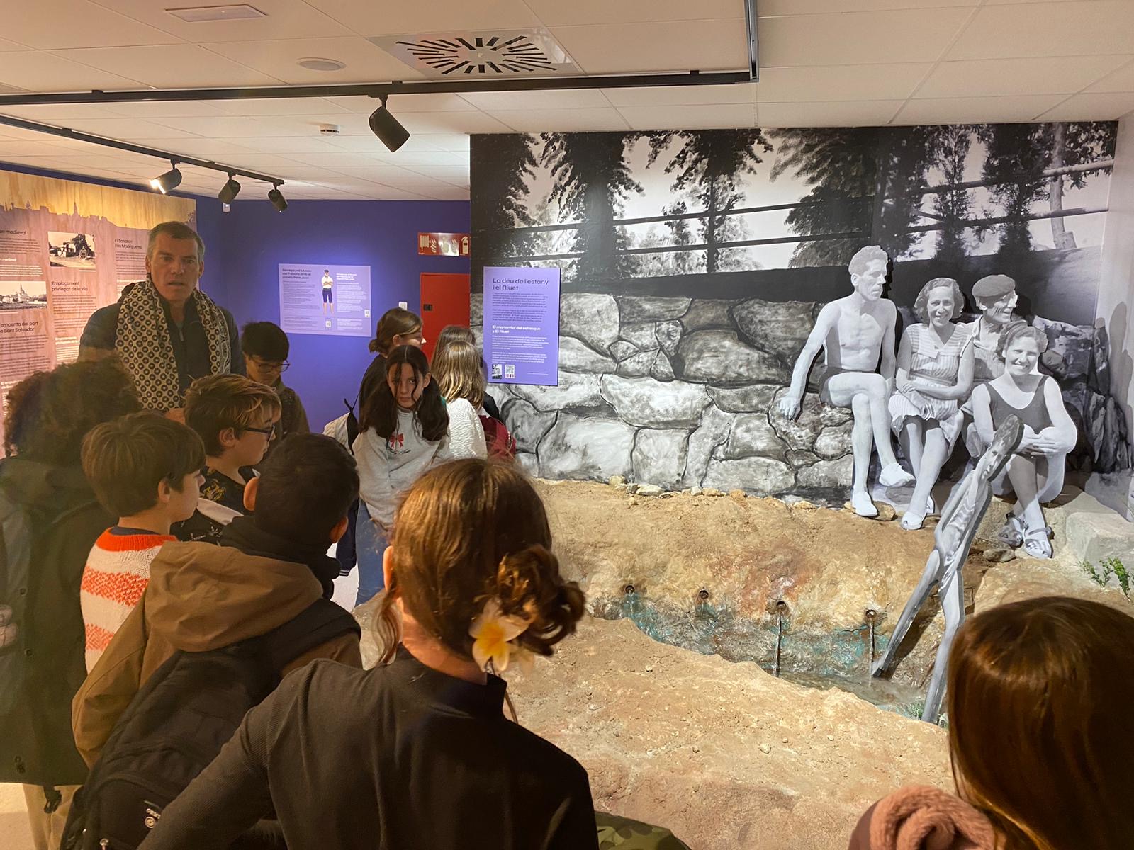 2dfde3ce-c068-4657-9e63-01e32f9759af