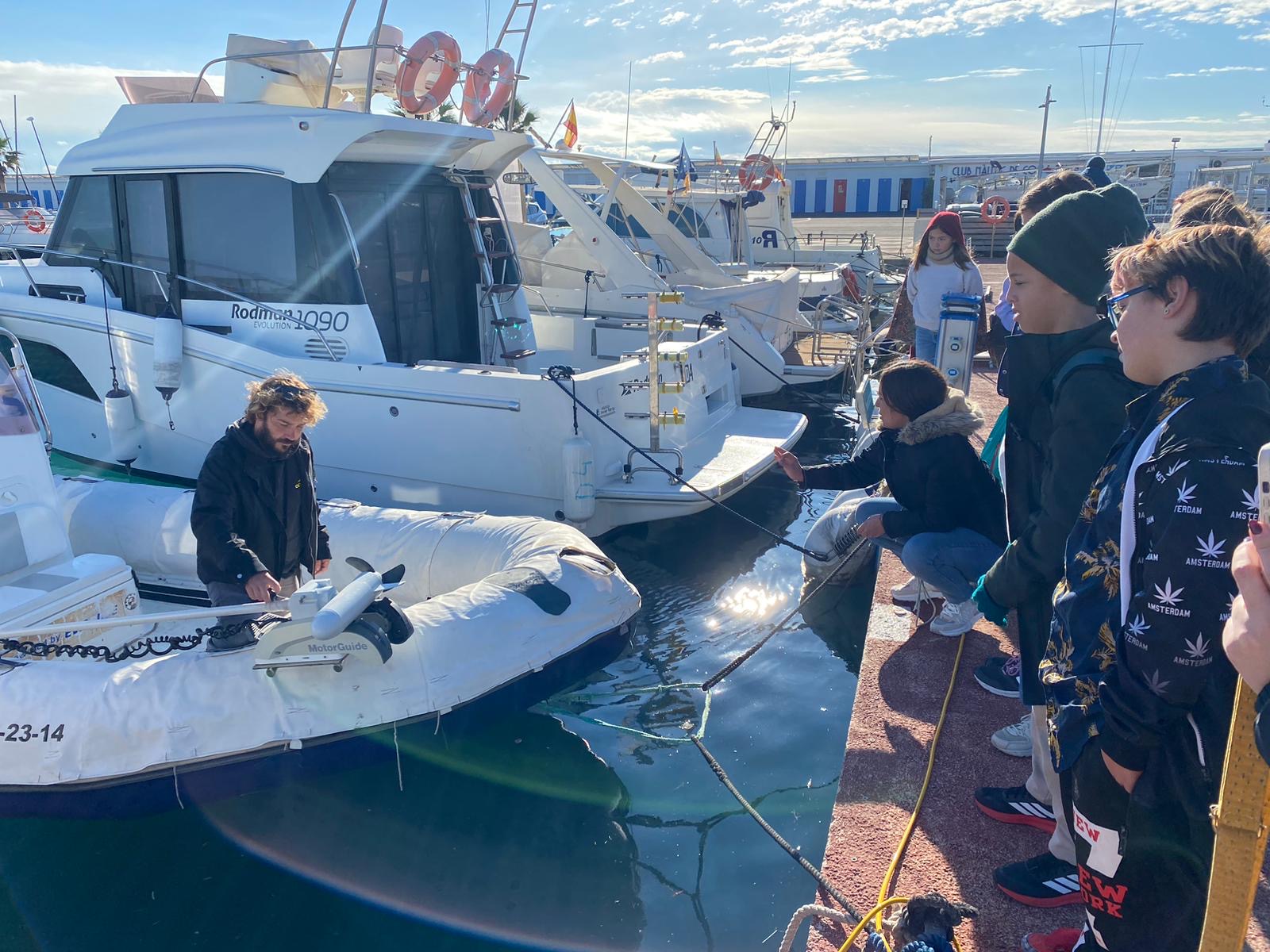 f644dbf9-a8b7-4113-bc76-c01a30fa895e