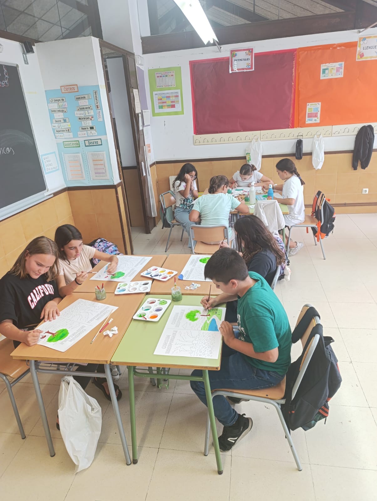 e1fa795d-acfb-45bc-a18a-a1e7948b2960