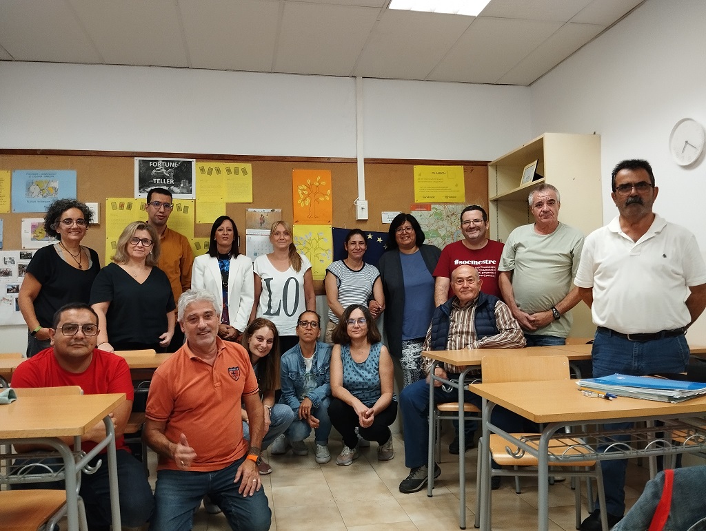 ANGLÈS 1 TARDA -- 24-25