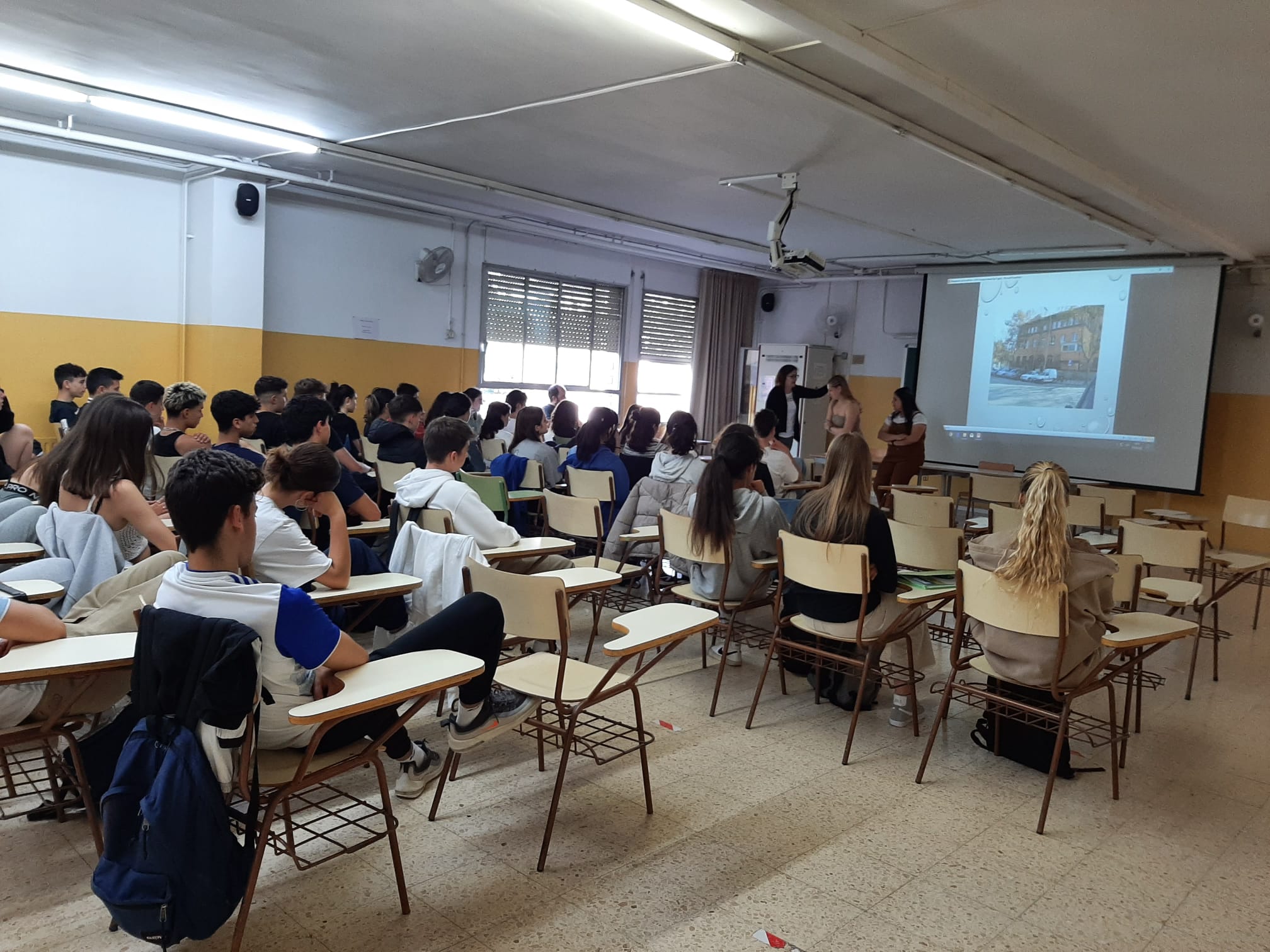 PHOTO-2022-04-29-21-24-24