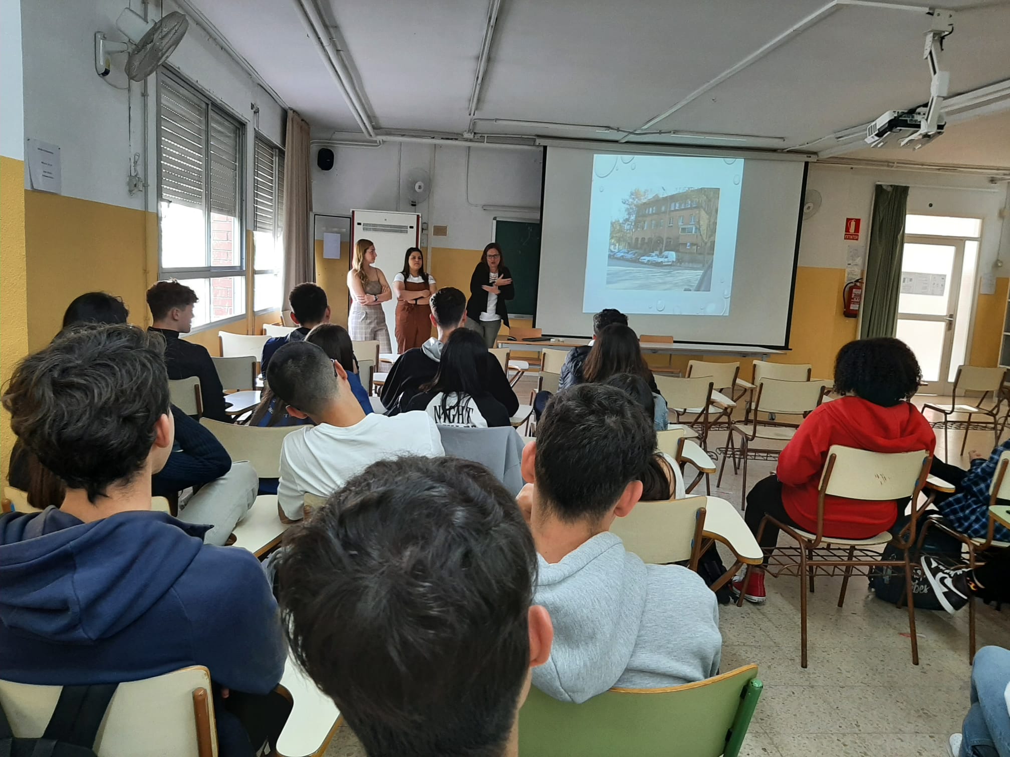 PHOTO-2022-04-29-21-24-24_1