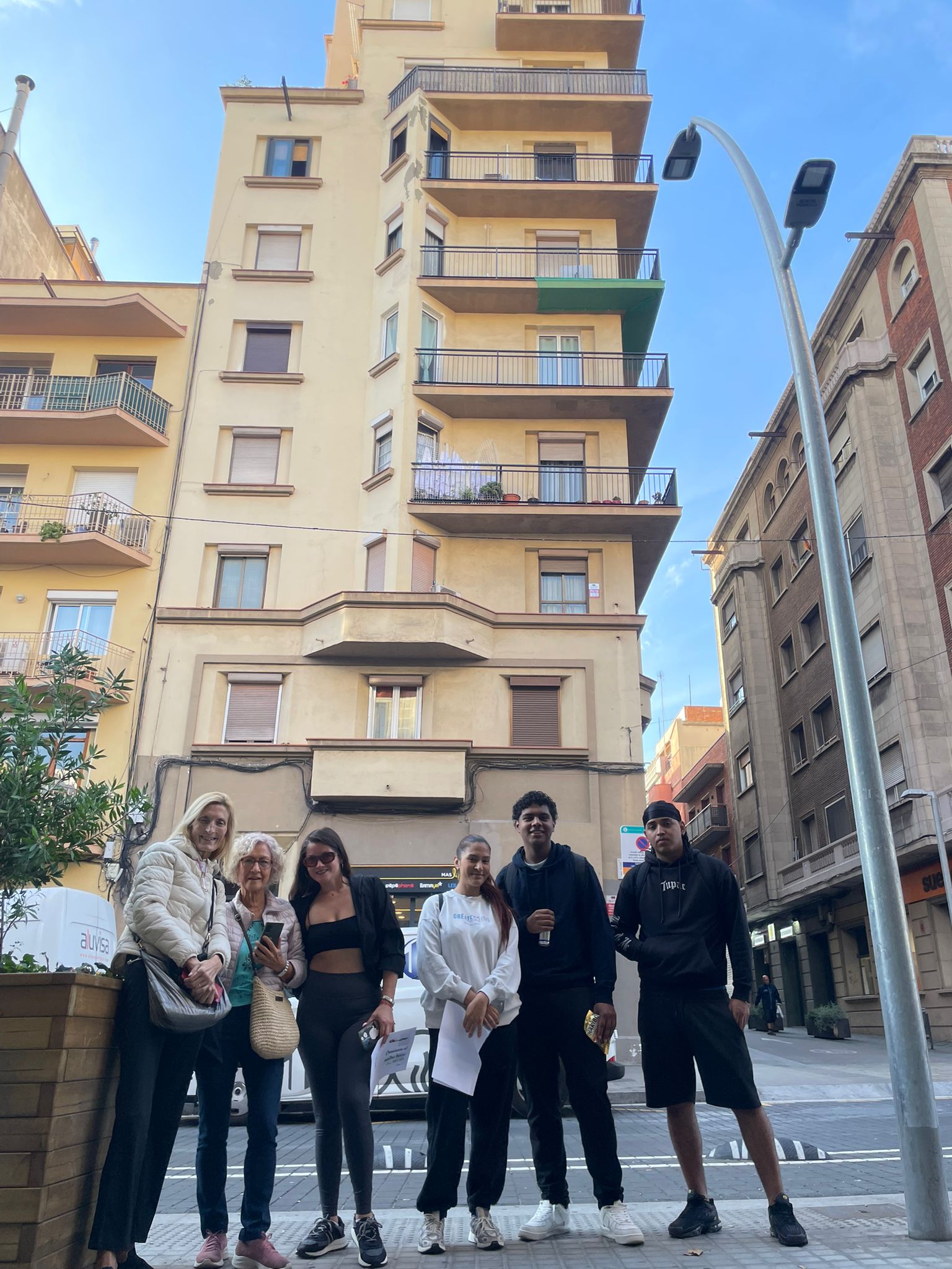 WhatsApp Image 2024-10-25 at 10.20.00