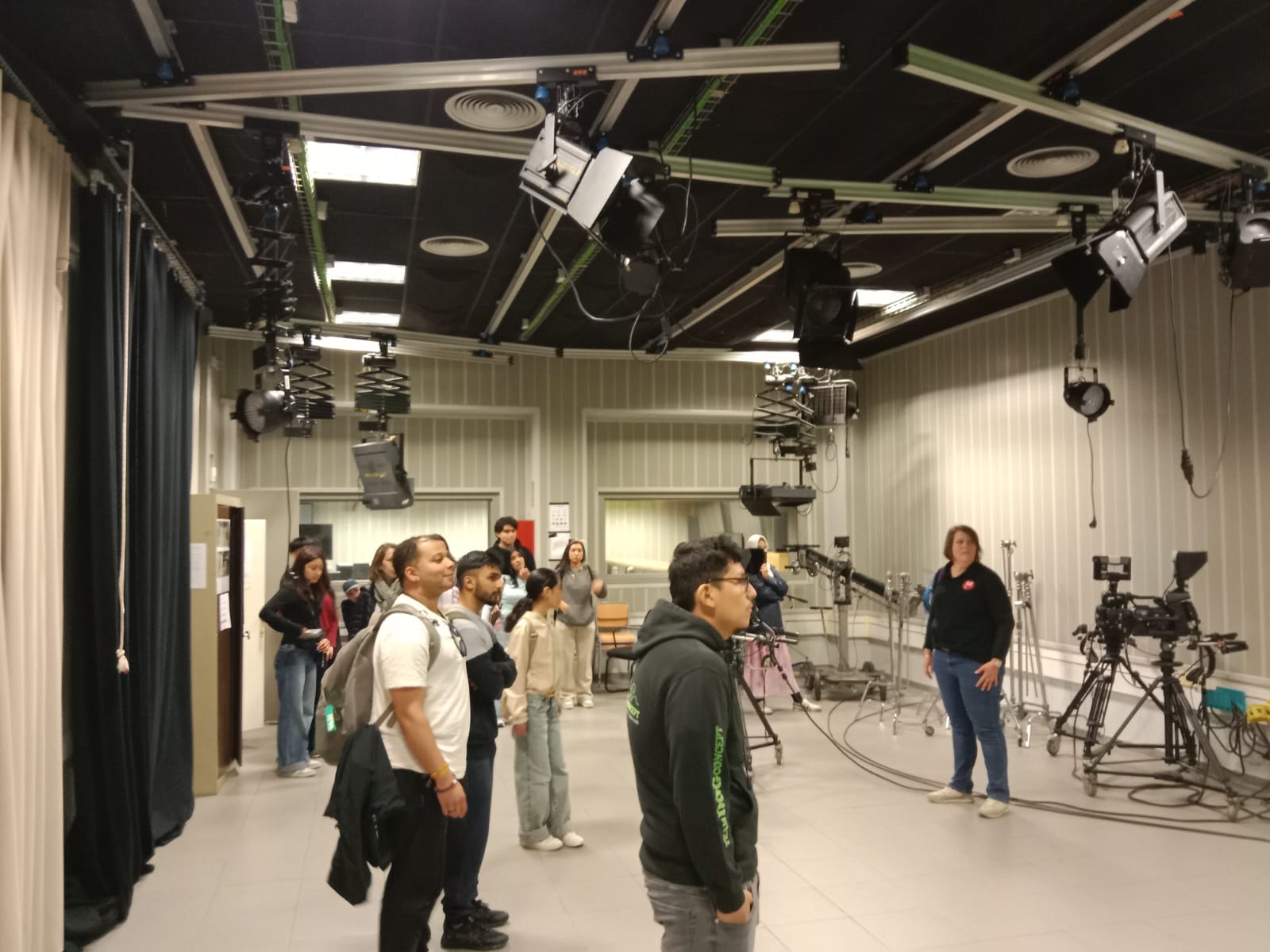 WhatsApp Image 2026-04-13 at 09.45.46