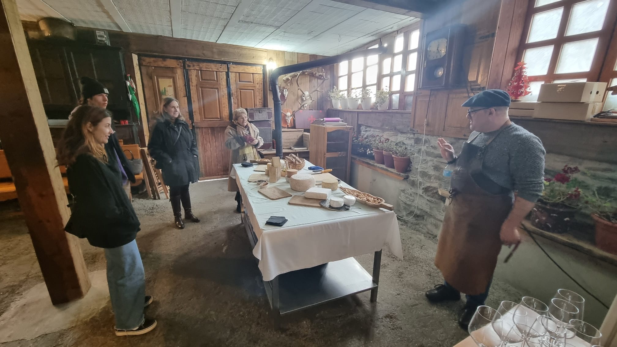 1ef7772a-3129-4616-93d9-491d8cb182d8