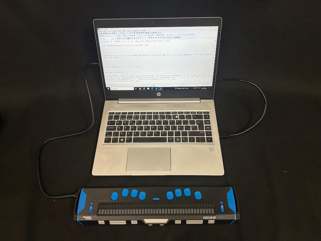 Ordinador i línia braille