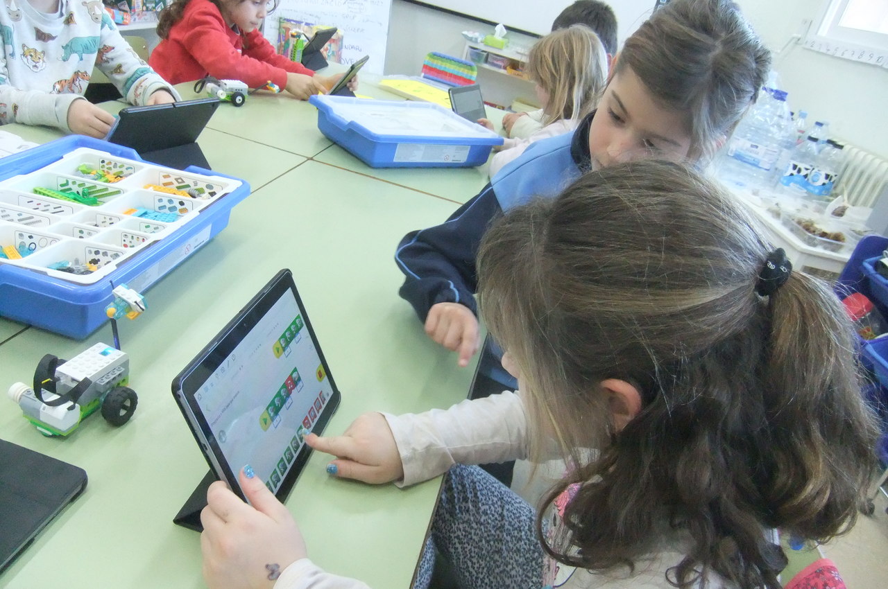 3- CI_Easy-Resize.com