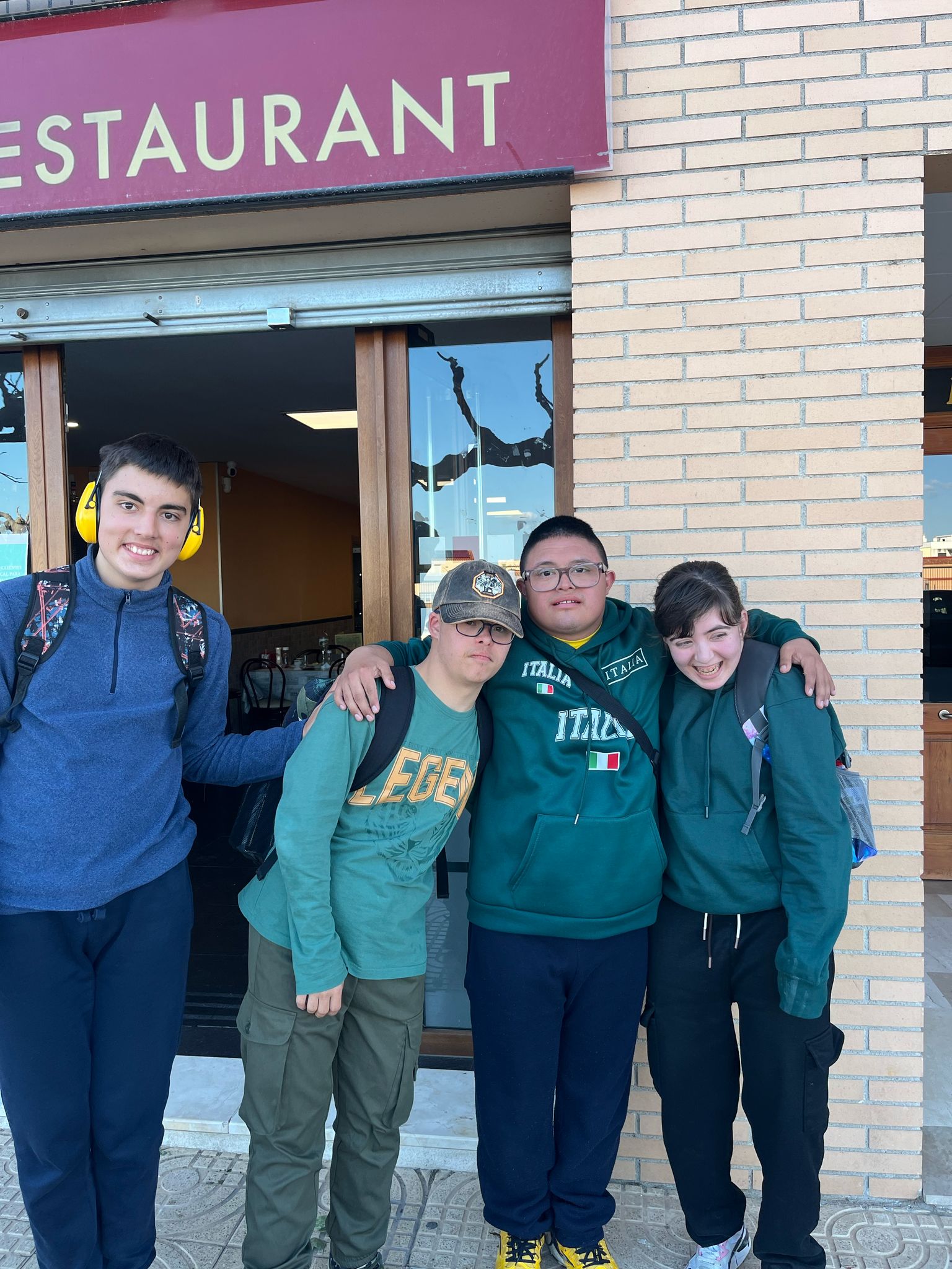 WhatsApp Image 2025-03-28 at 18.02.37