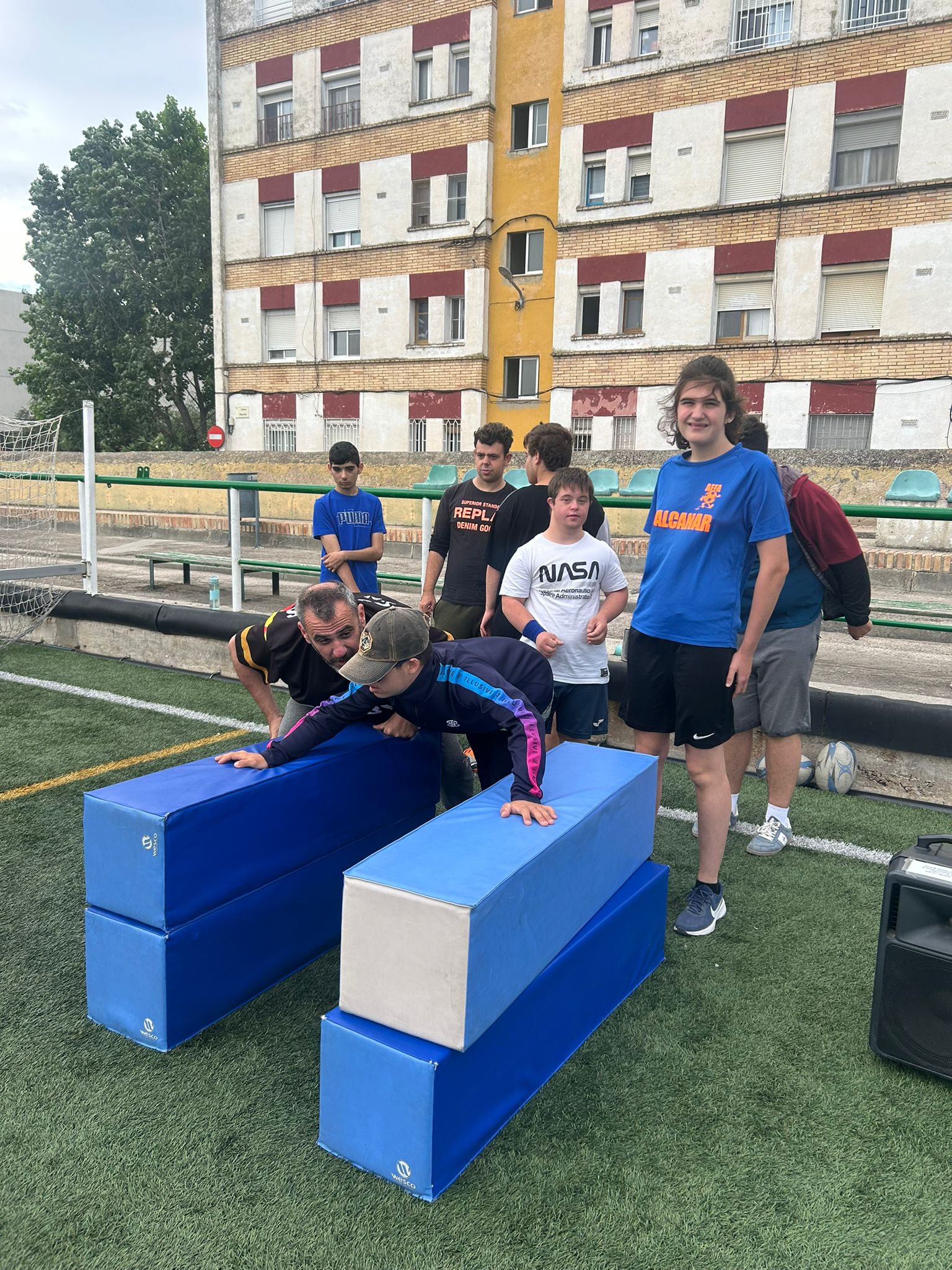 WhatsApp Image 2025-05-22 at 14.32.02 (2)