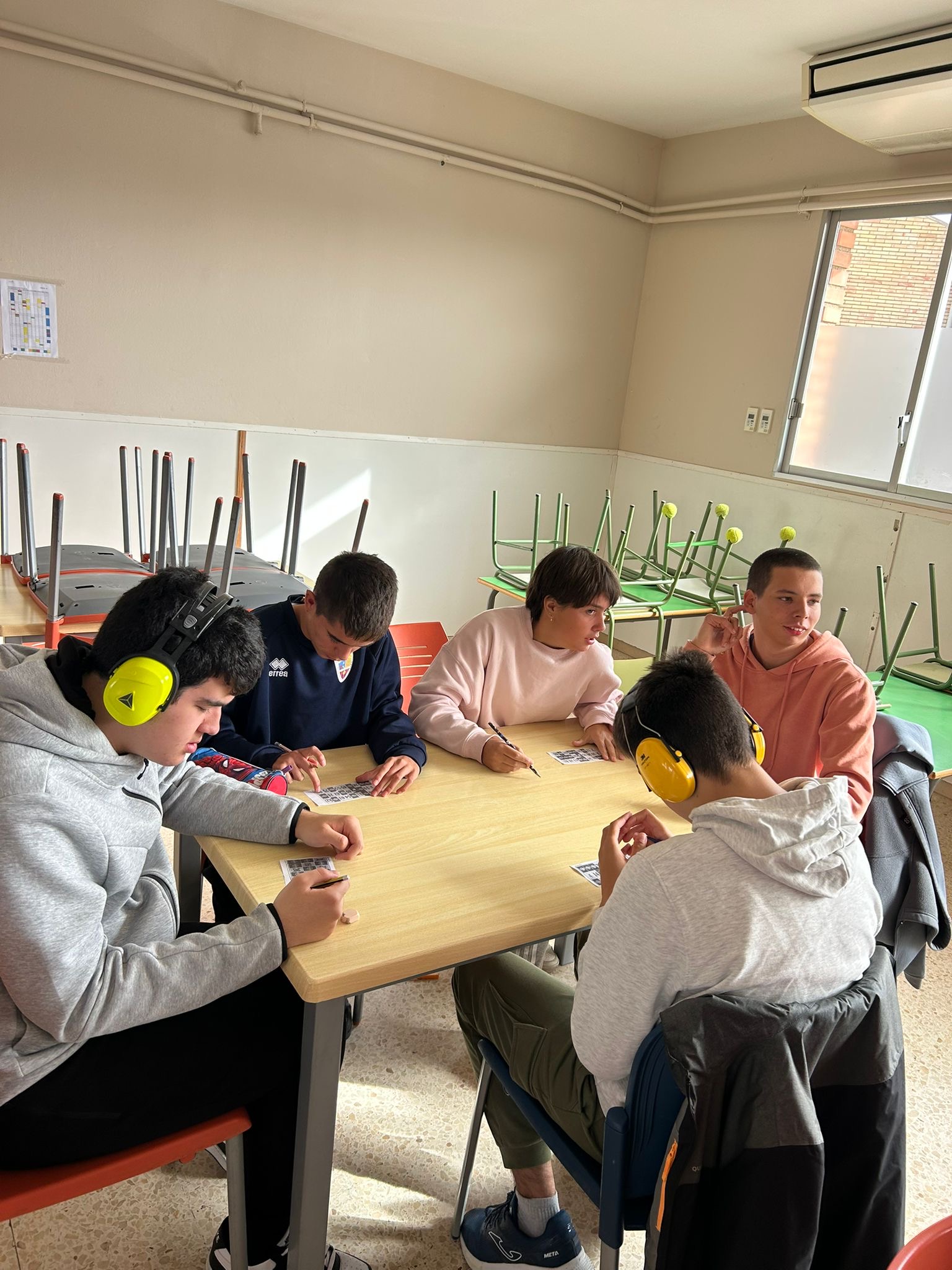 4efca702-d2ca-493a-b7fa-58c95eaeae27