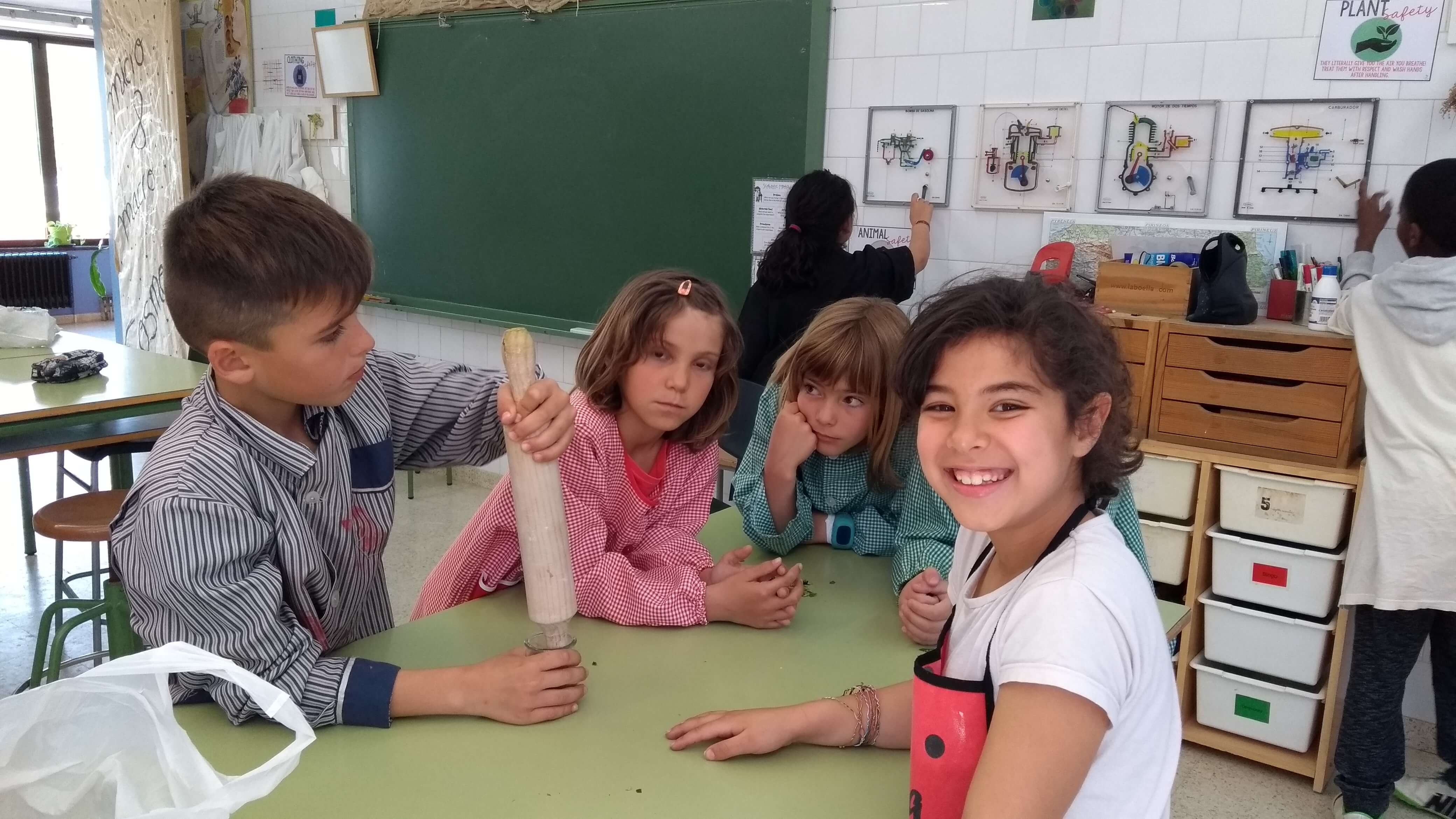 IMG_20180418_160952860_BURST000_COVER_TOP