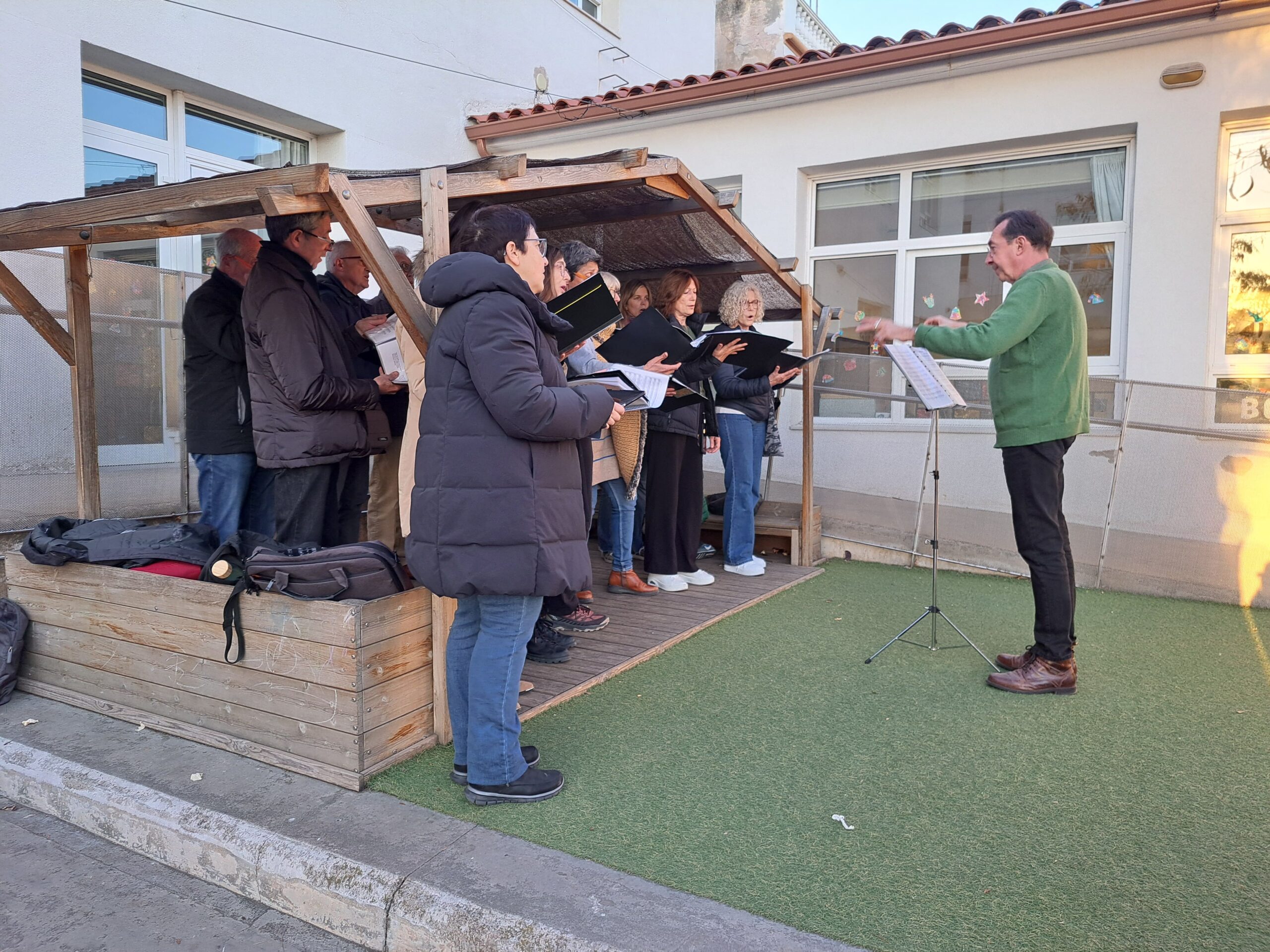 20241218_164833-min-min