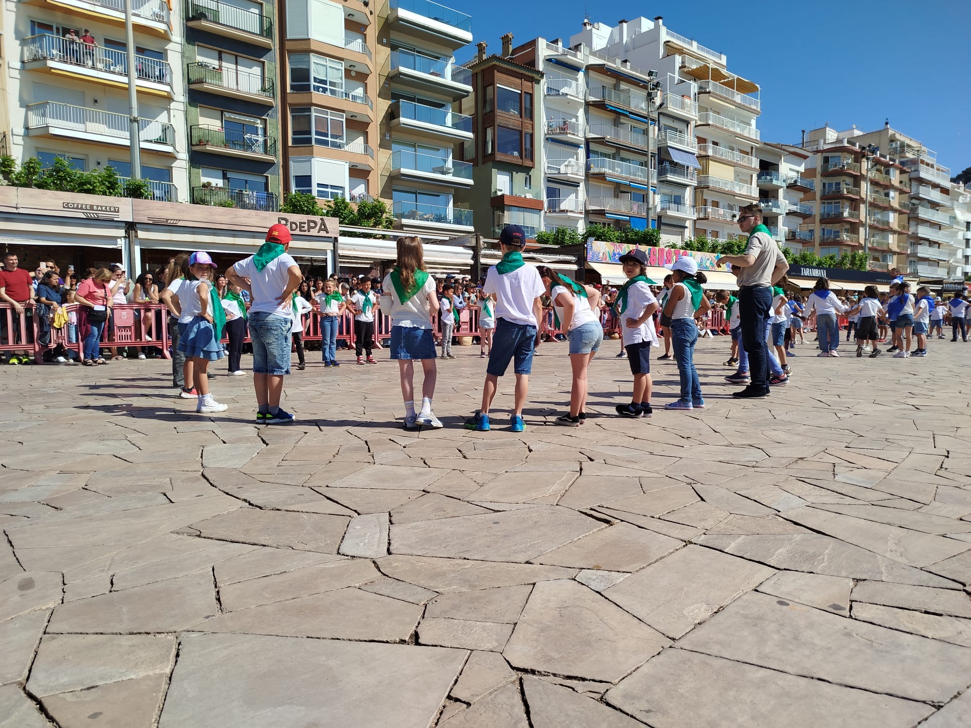 bab696af-2fc1-4e7a-956c-d48e1ae519fd