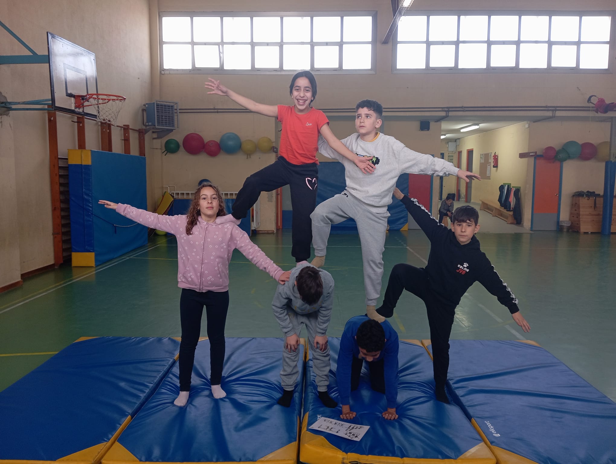 WhatsApp Image 2025-03-10 at 19.33.19