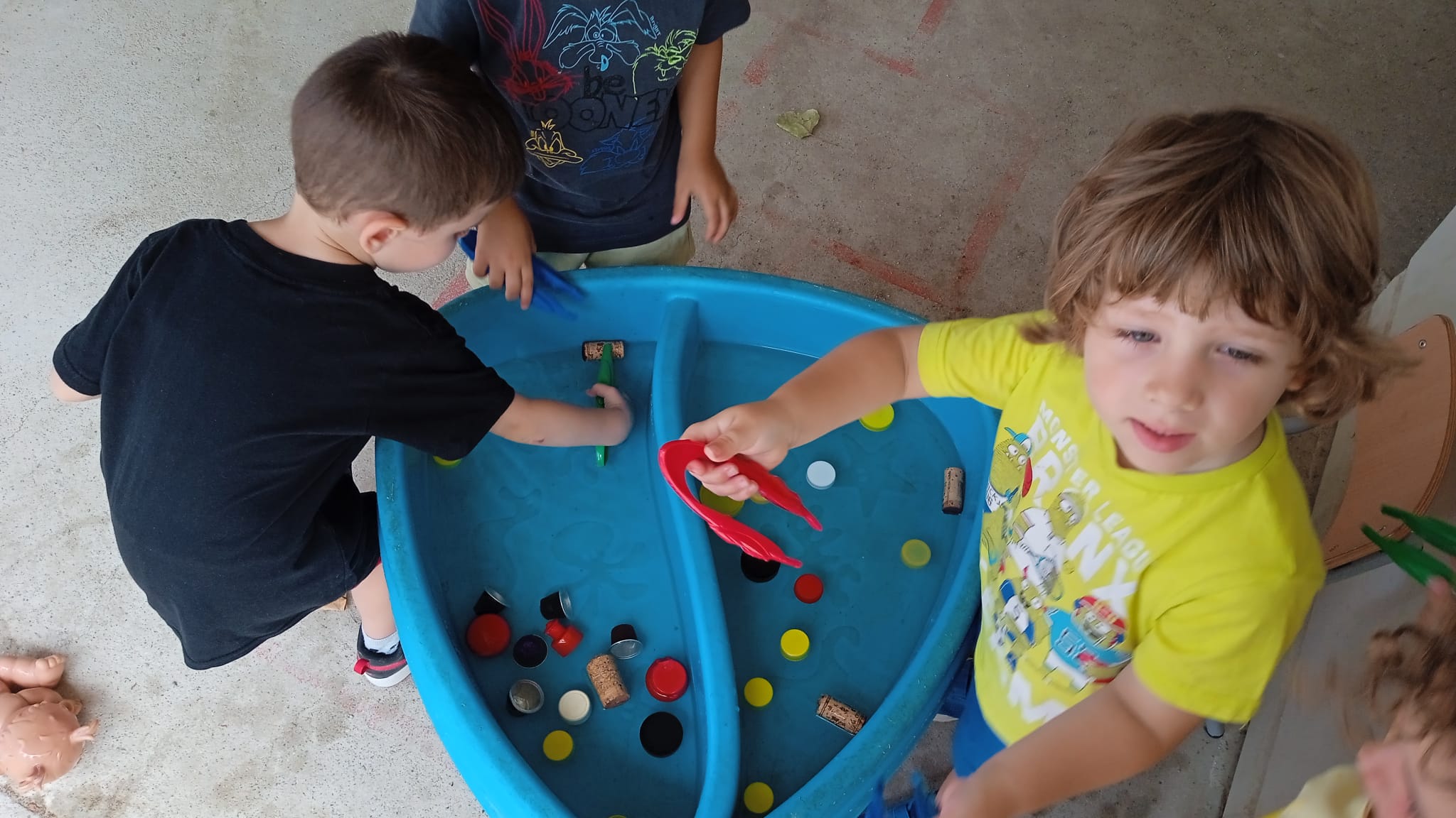 TUGUI CLOSQUI I3AB-min