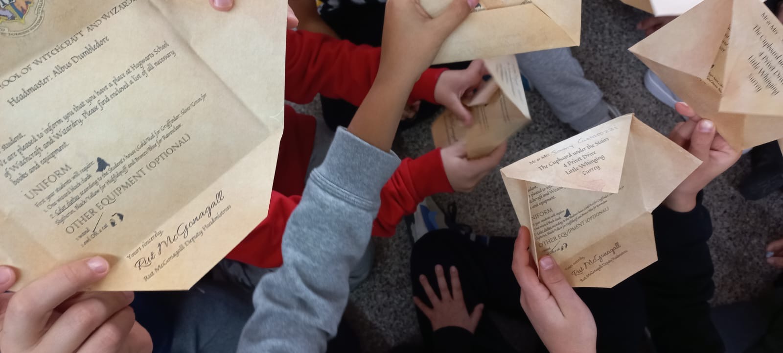 d6983485-992d-4dcd-b231-0b9f144b79d5