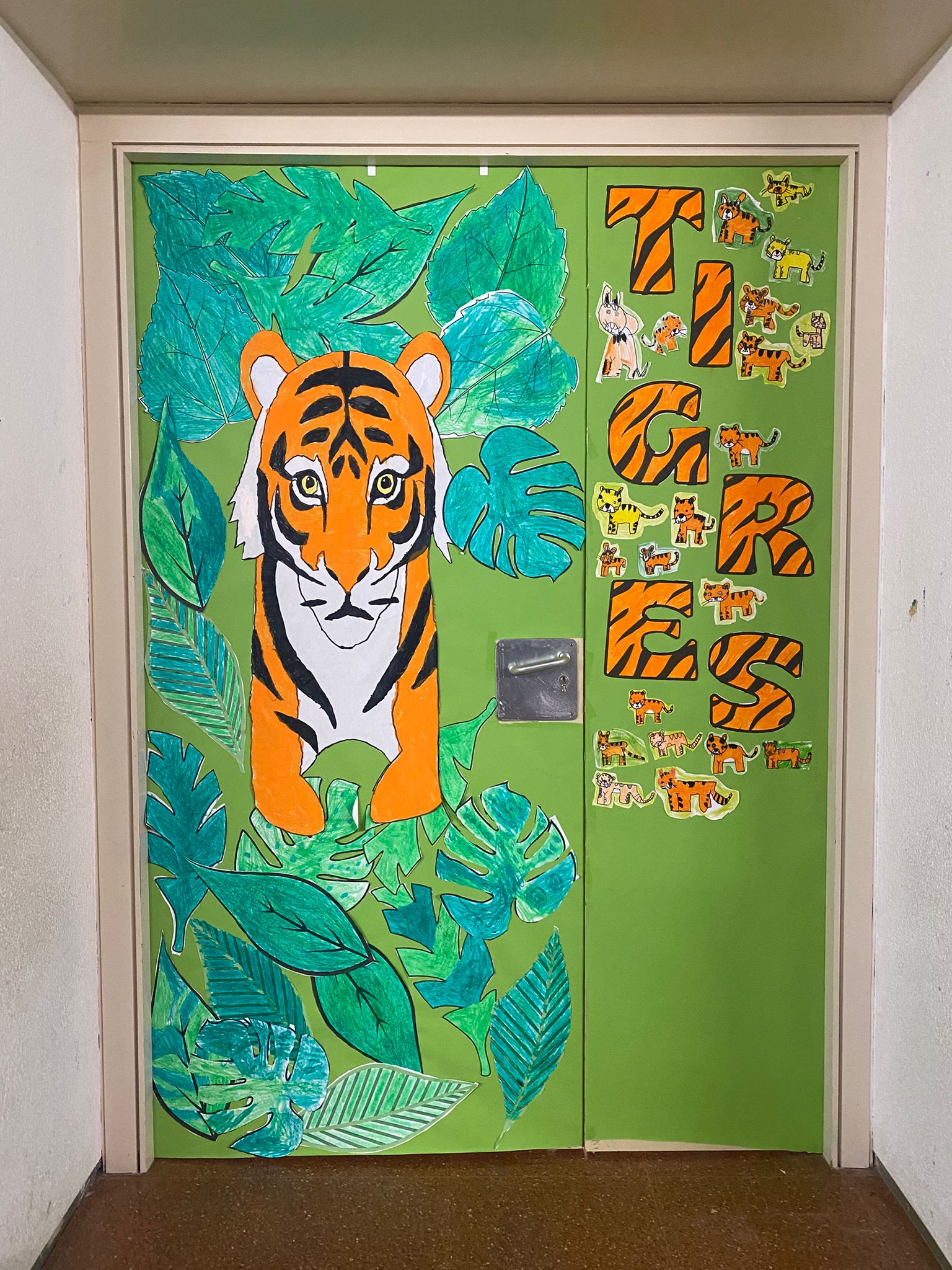 WhatsApp Image 2025-11-25 at 14.41.35 (2) (1)