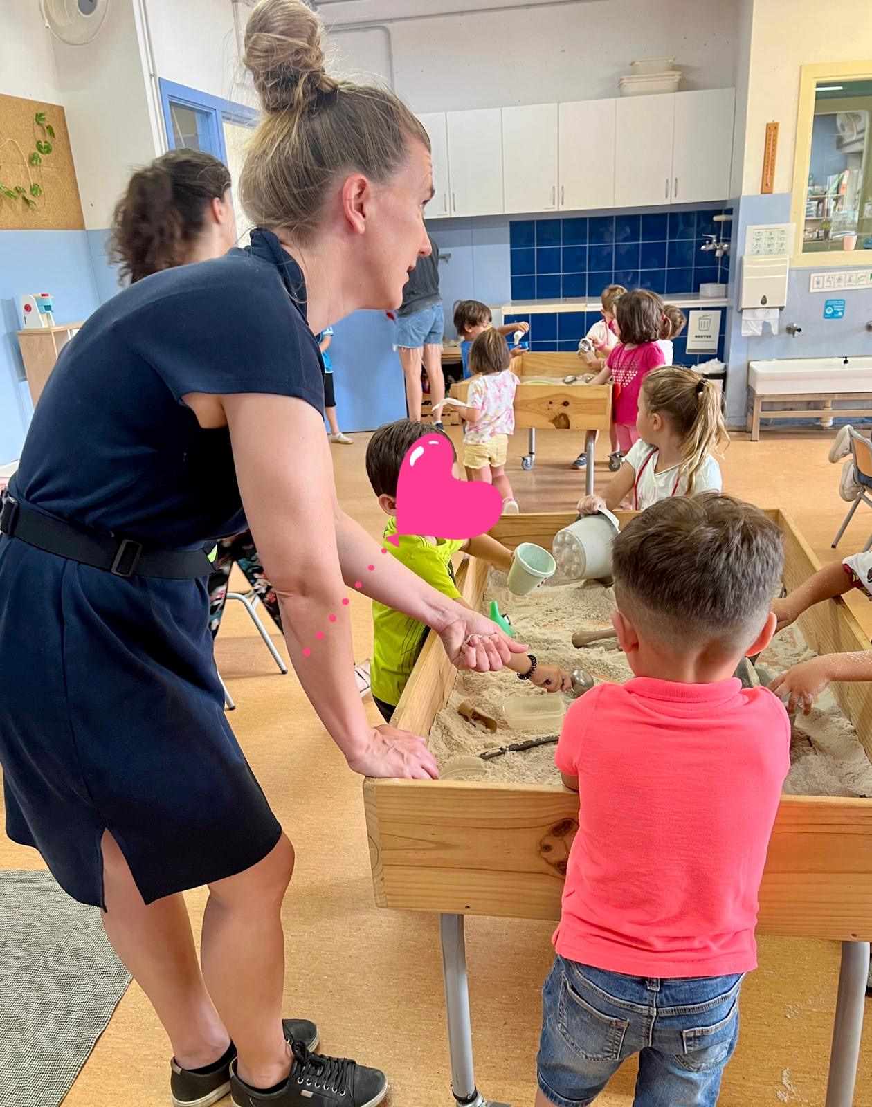 fe11825b-7b8c-4b4a-9a59-fb56624a6964