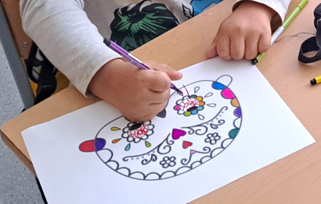 Clica sobre la imatge per veure la resta de fotos i vídeos.