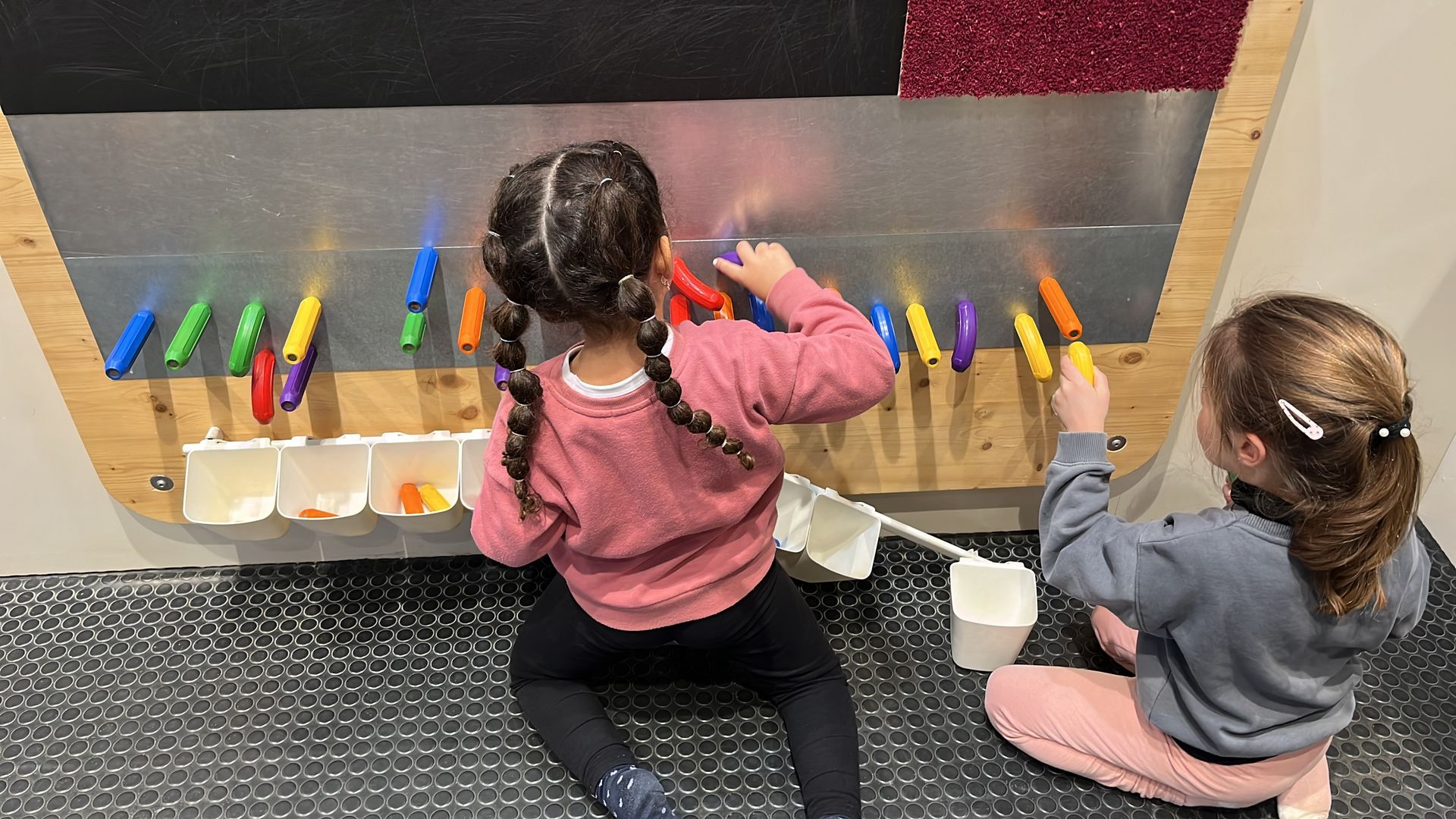 2AF34AF6-DAC5-4F71-A609-5C8FFD8B5C82