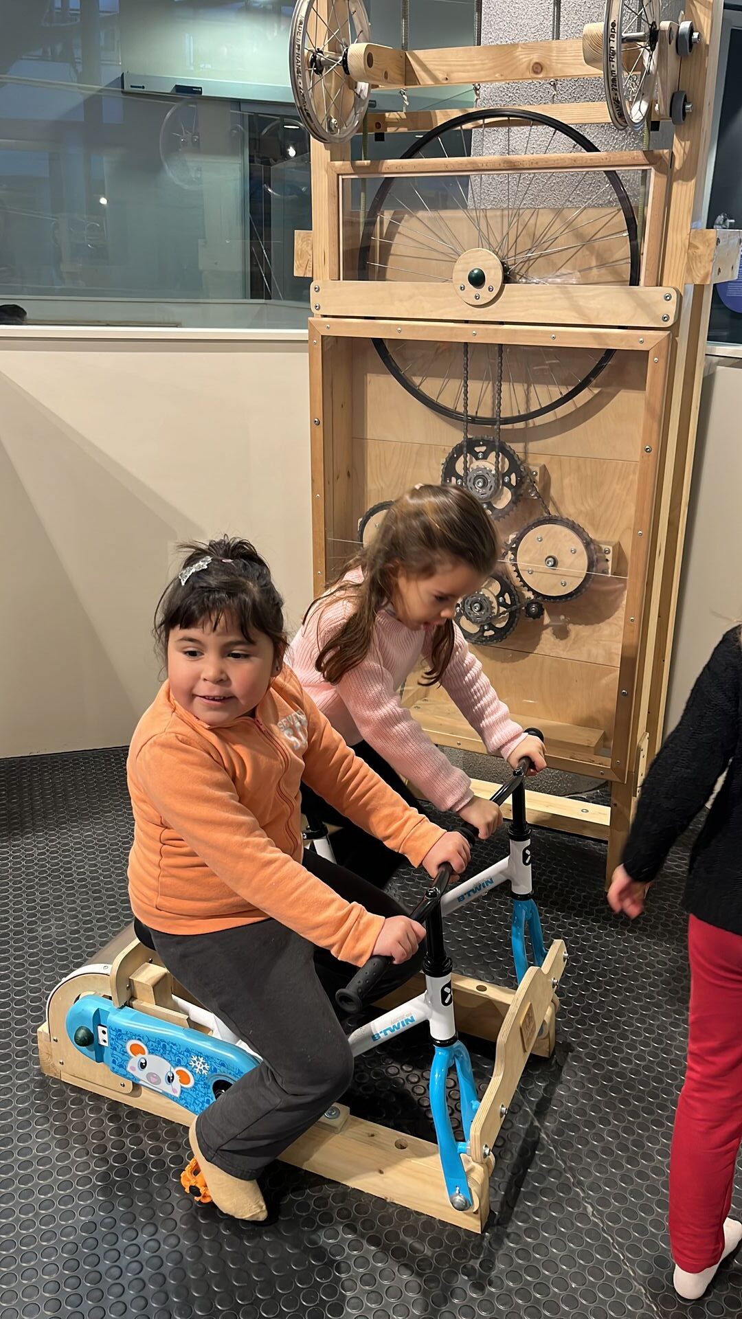 47A9191E-47FD-481C-9DE3-13D9636F8B28