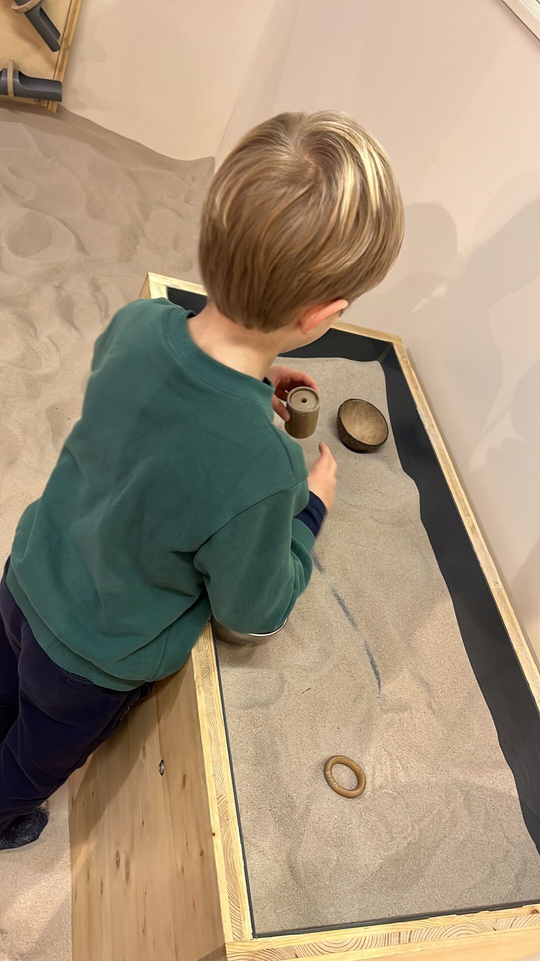 57356463-12E7-4C96-A84E-429391D1122F