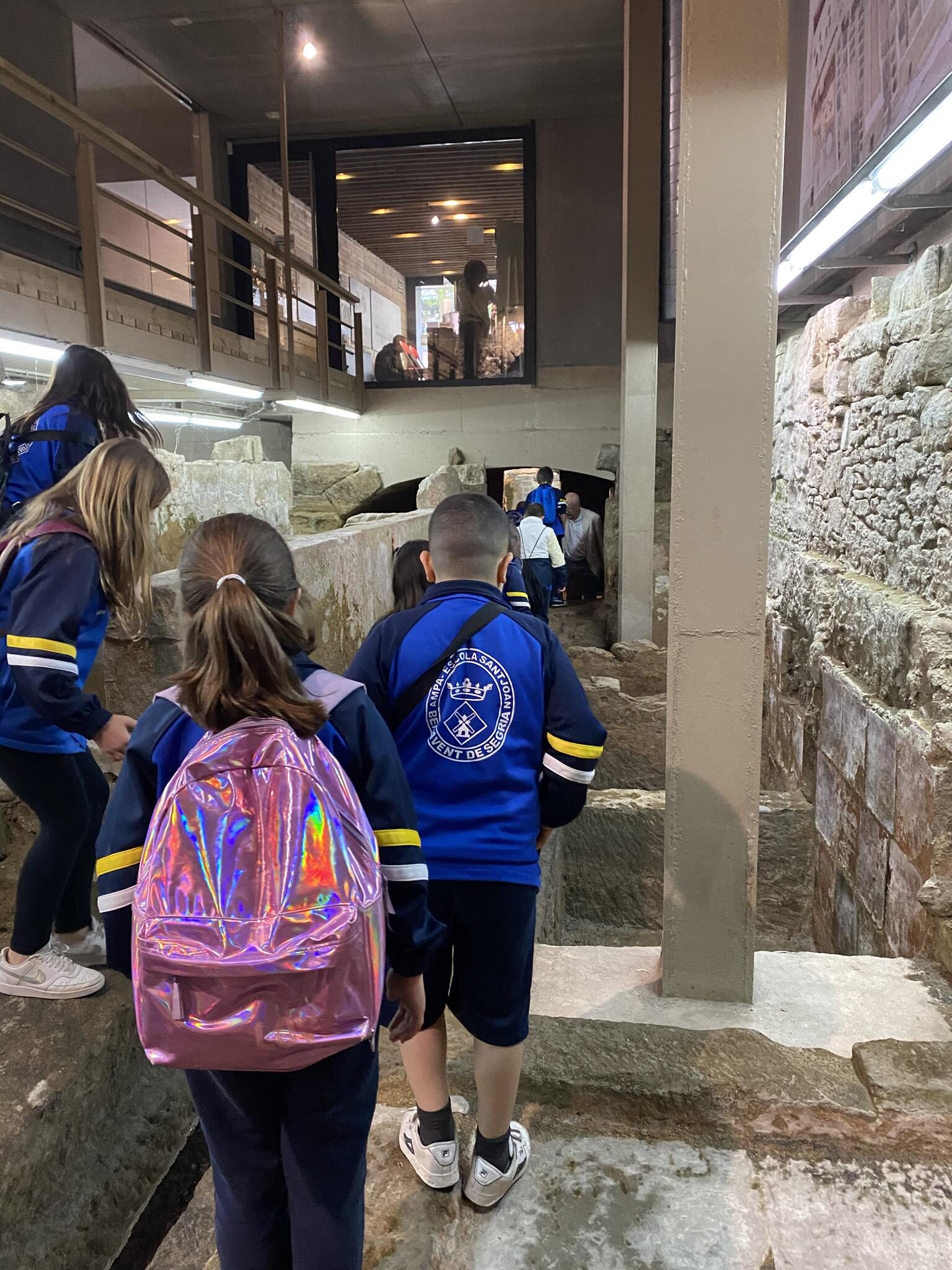 ADOBERIES 19-4-23 (16) (Copy)